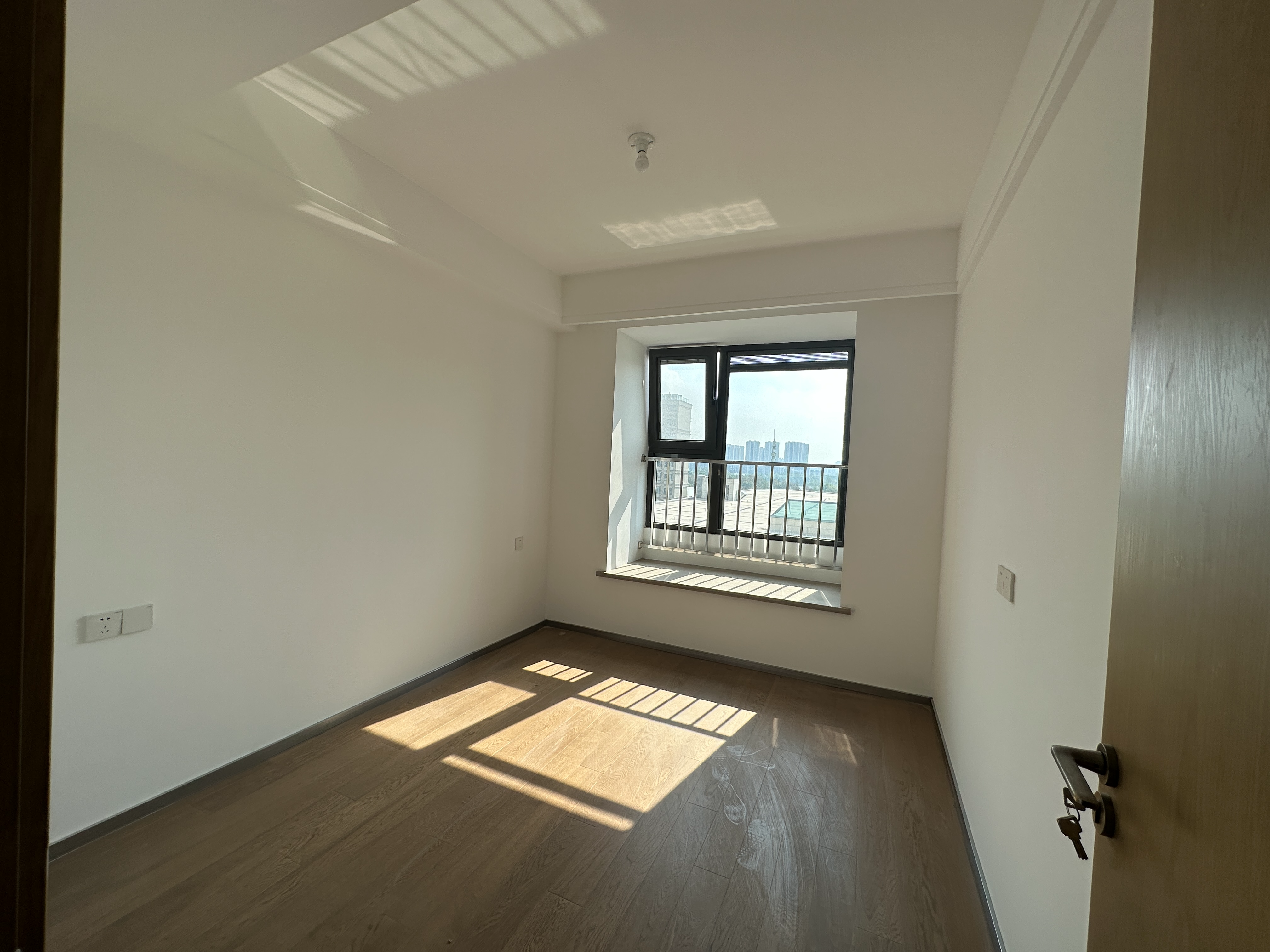 远创宸樾 3室2厅1卫 106.00m&sup2;