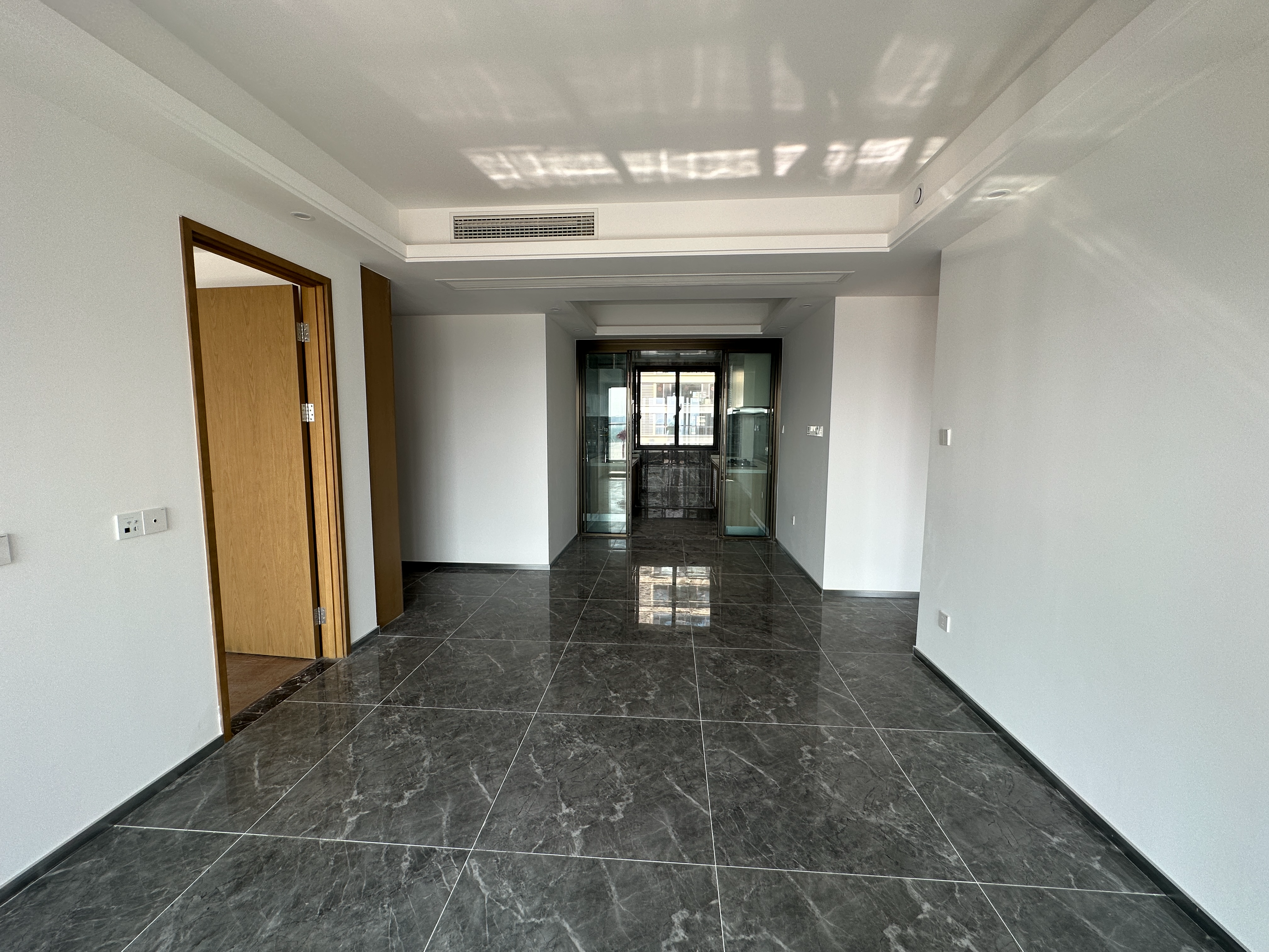 远创宸樾 3室2厅1卫 106.00m&sup2;