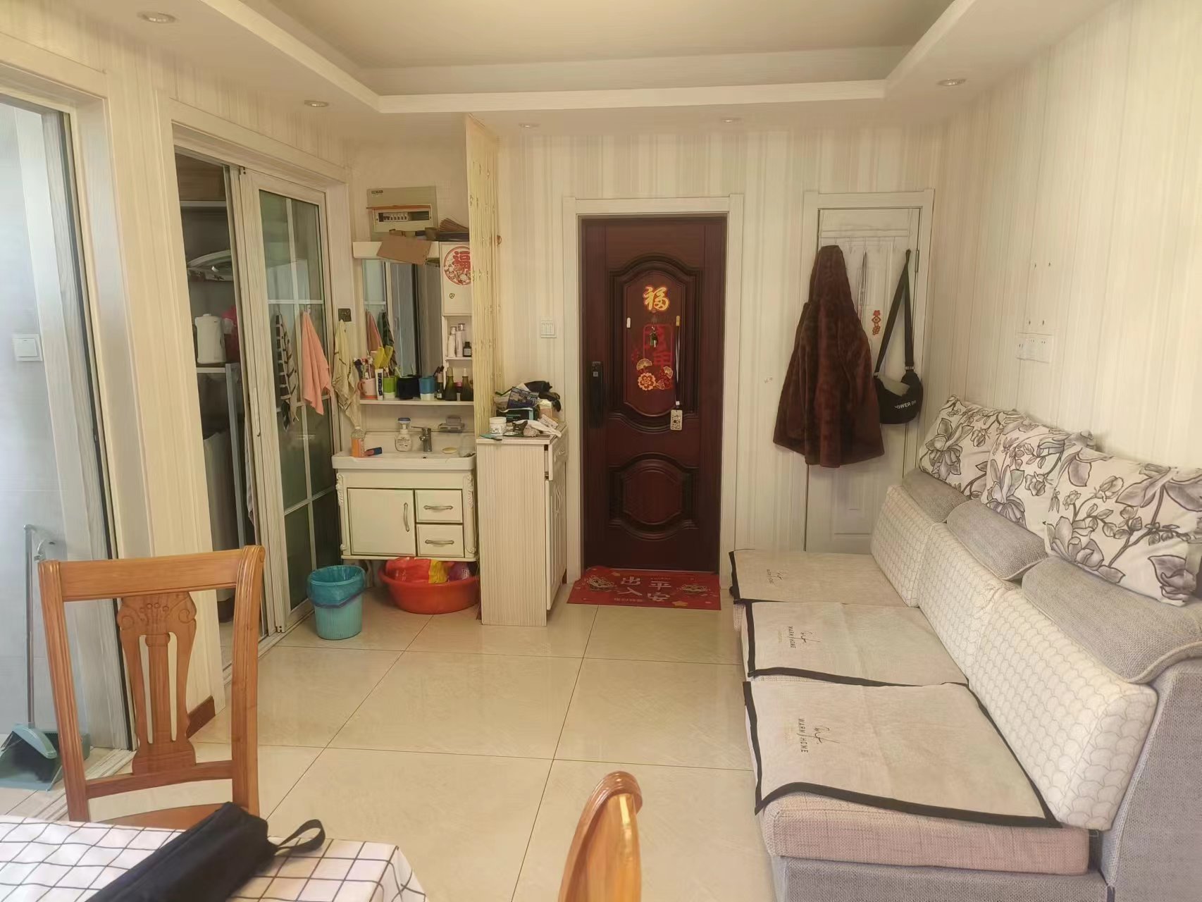 姚港路31号 3室1厅1卫 83m&sup2;