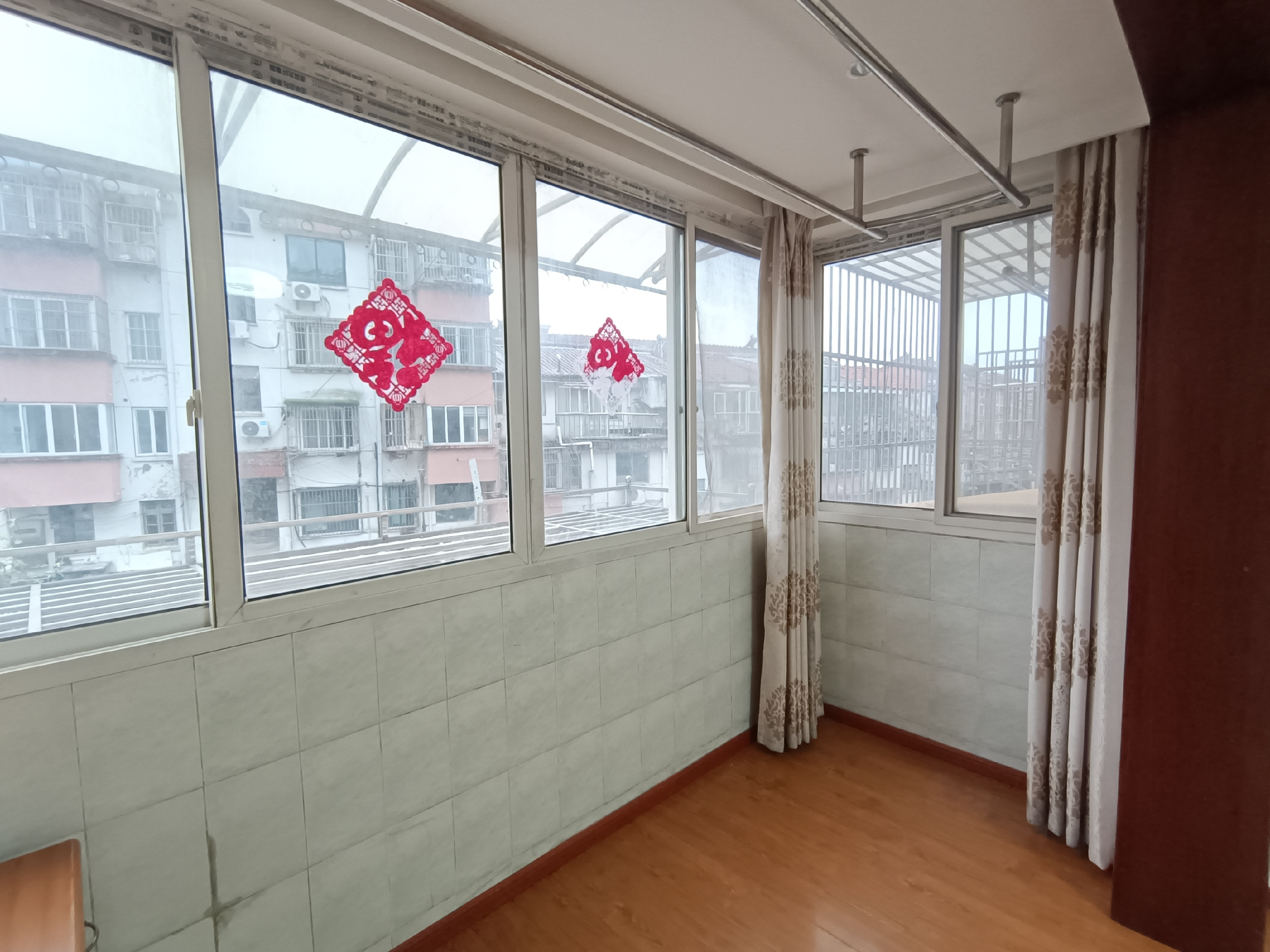 南通东苑小区 2室1厅1卫 71m&sup2;