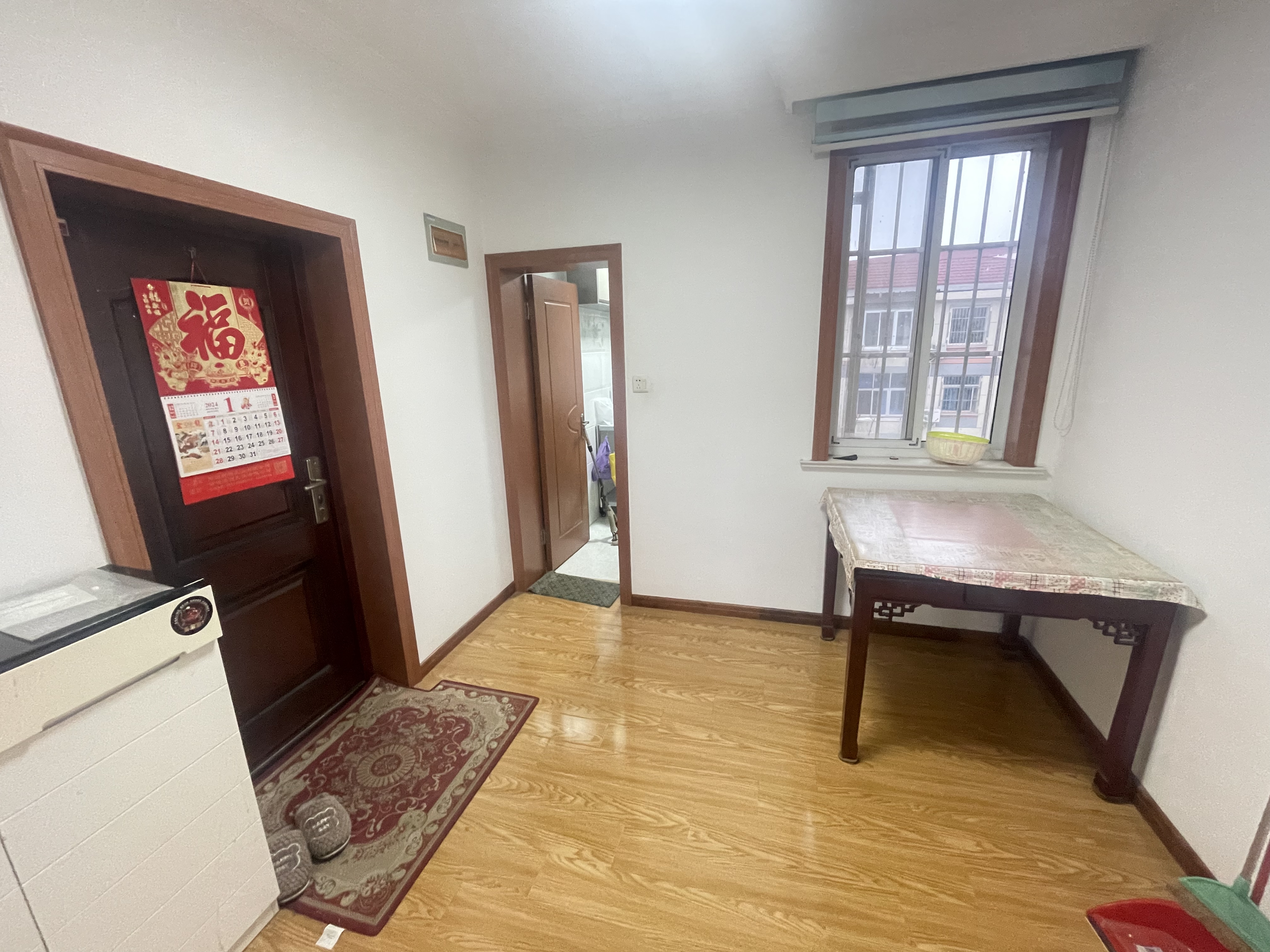 易家桥新村 2室1厅1卫 60m&sup2;