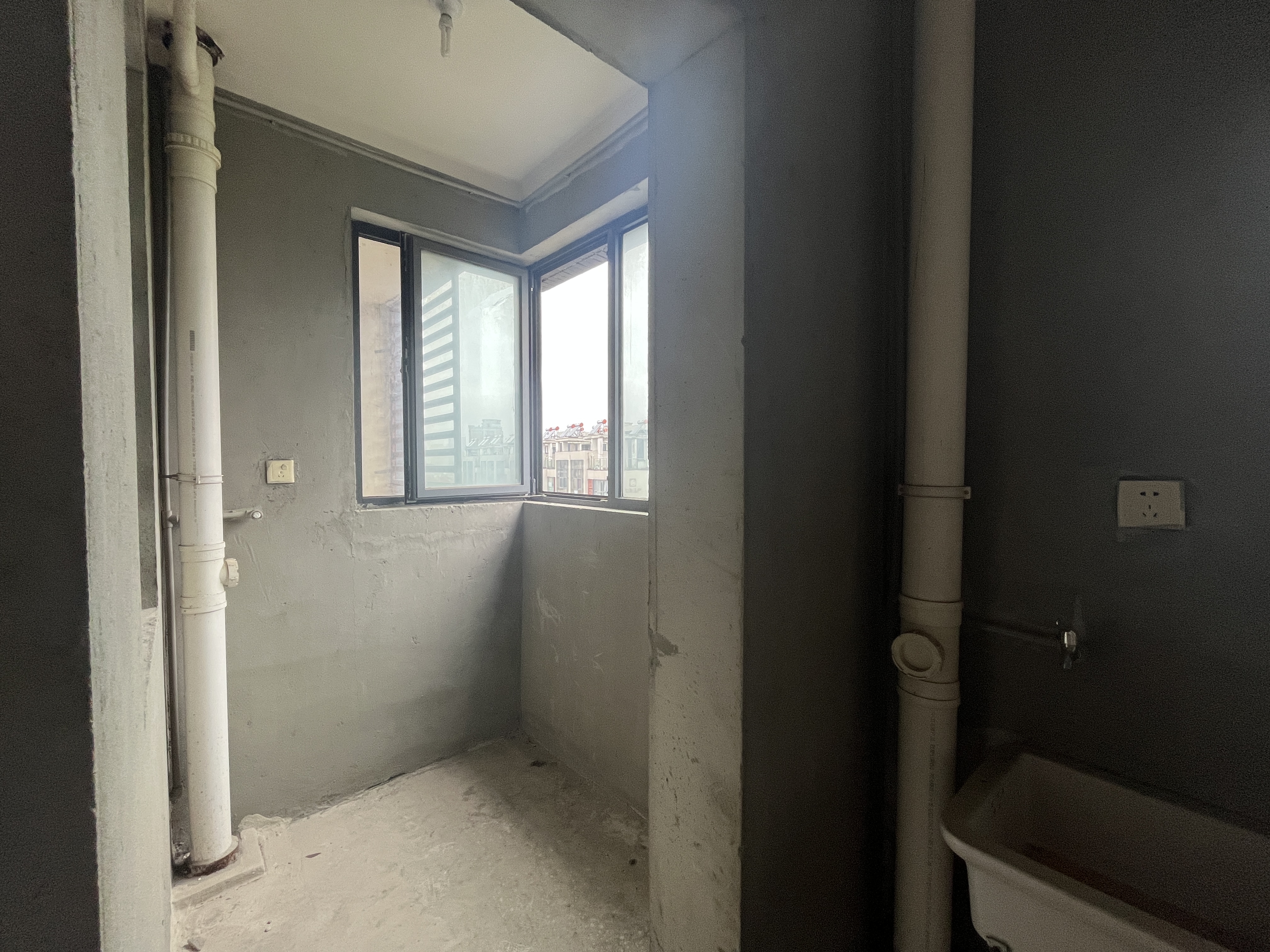 苏建阳光新城 3室2厅2卫 148m&sup2;
