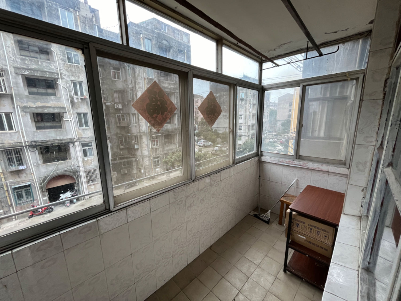 虹桥南村 3室1厅1卫 76.89m&sup2;