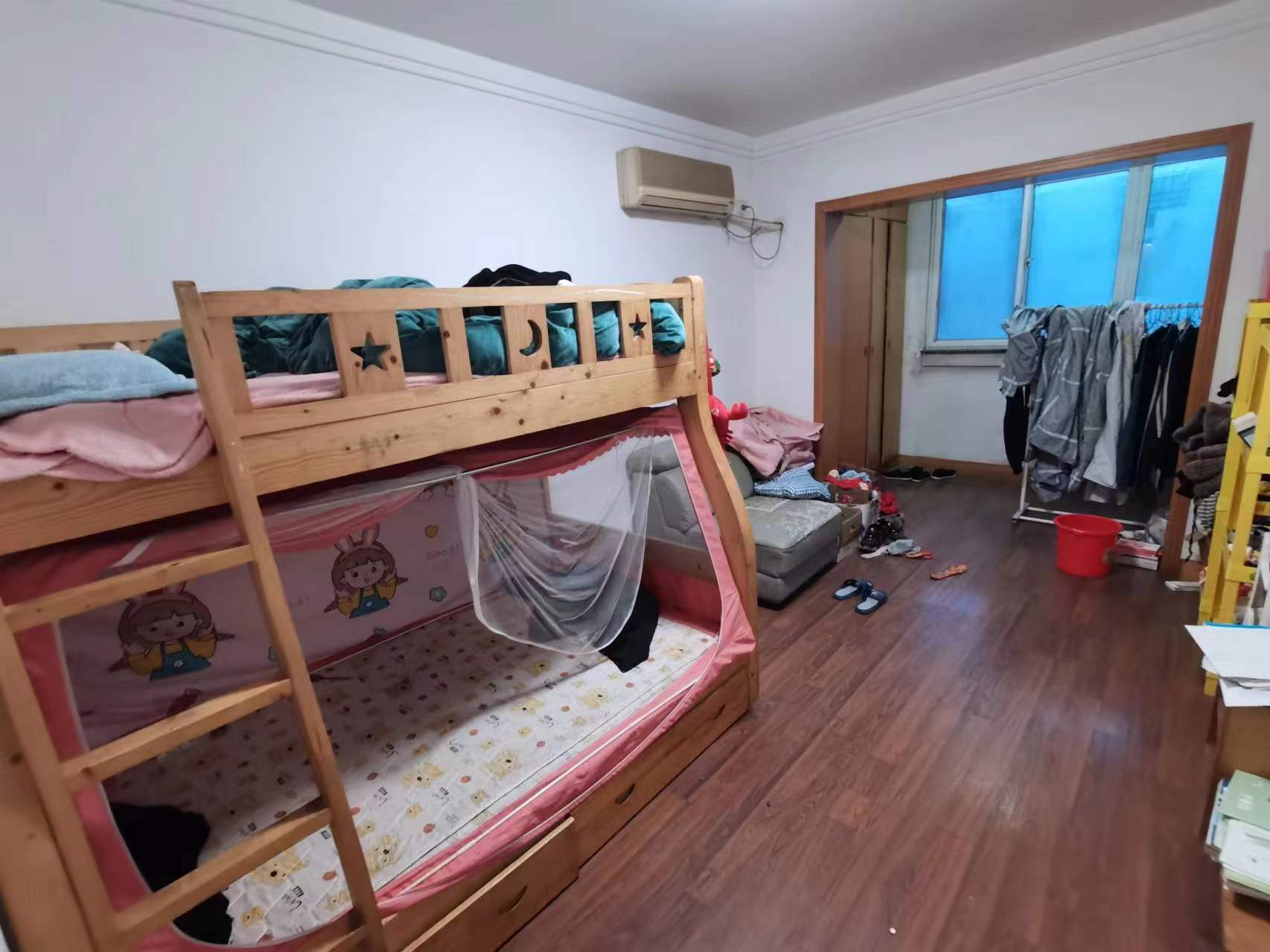 莲花苑 3室2厅1卫 89.4m&sup2;