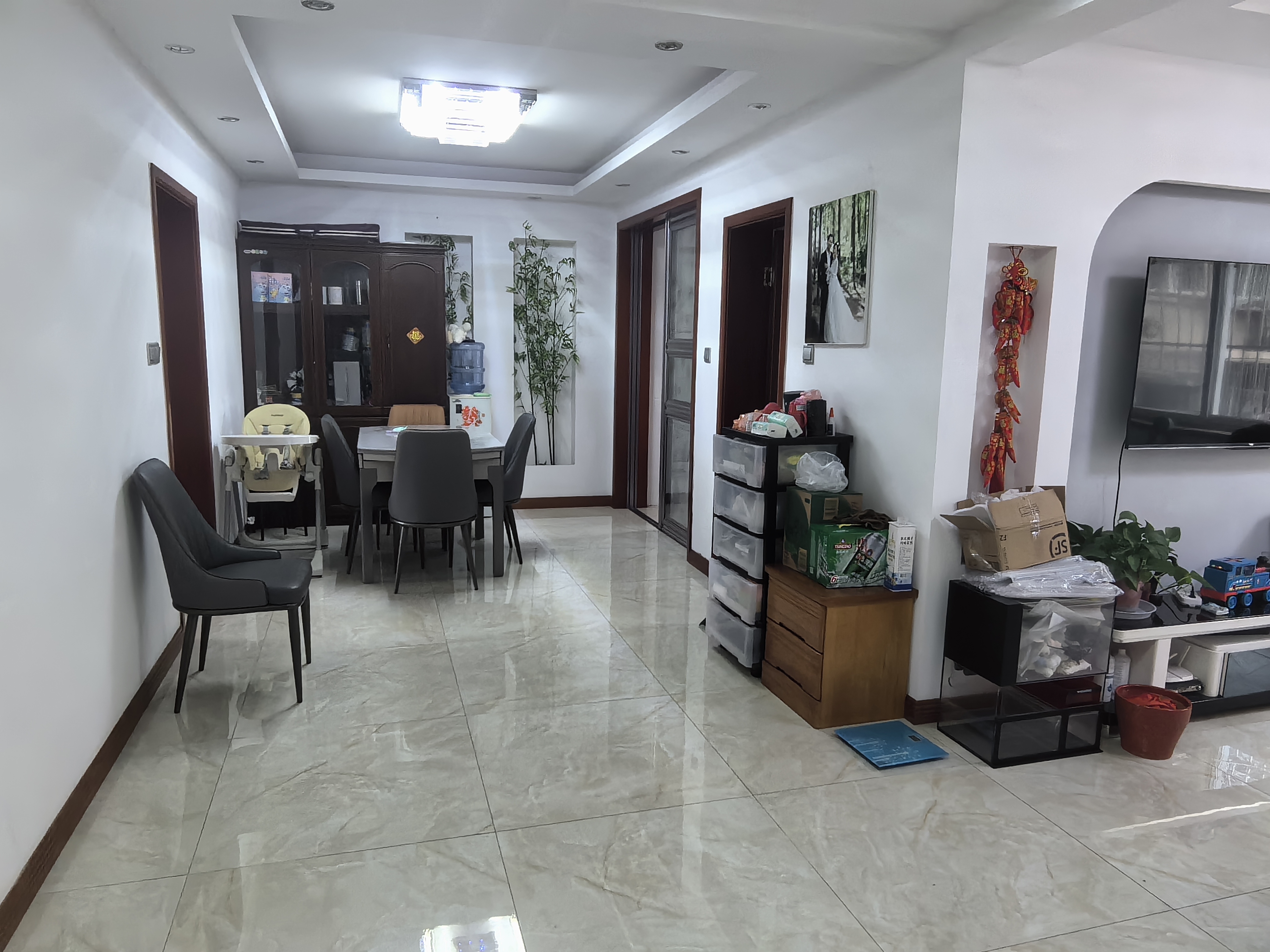 新苑华庭 3室2厅1卫 110m&sup2;
