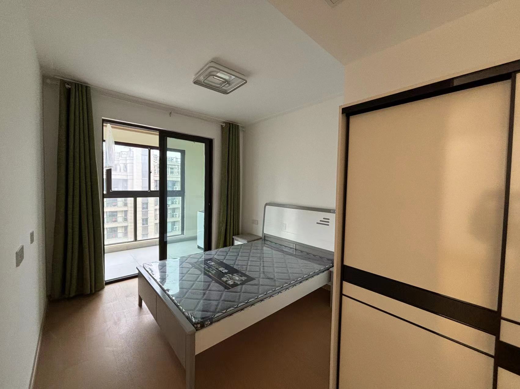 时光漫城 3室2厅2卫 110m²