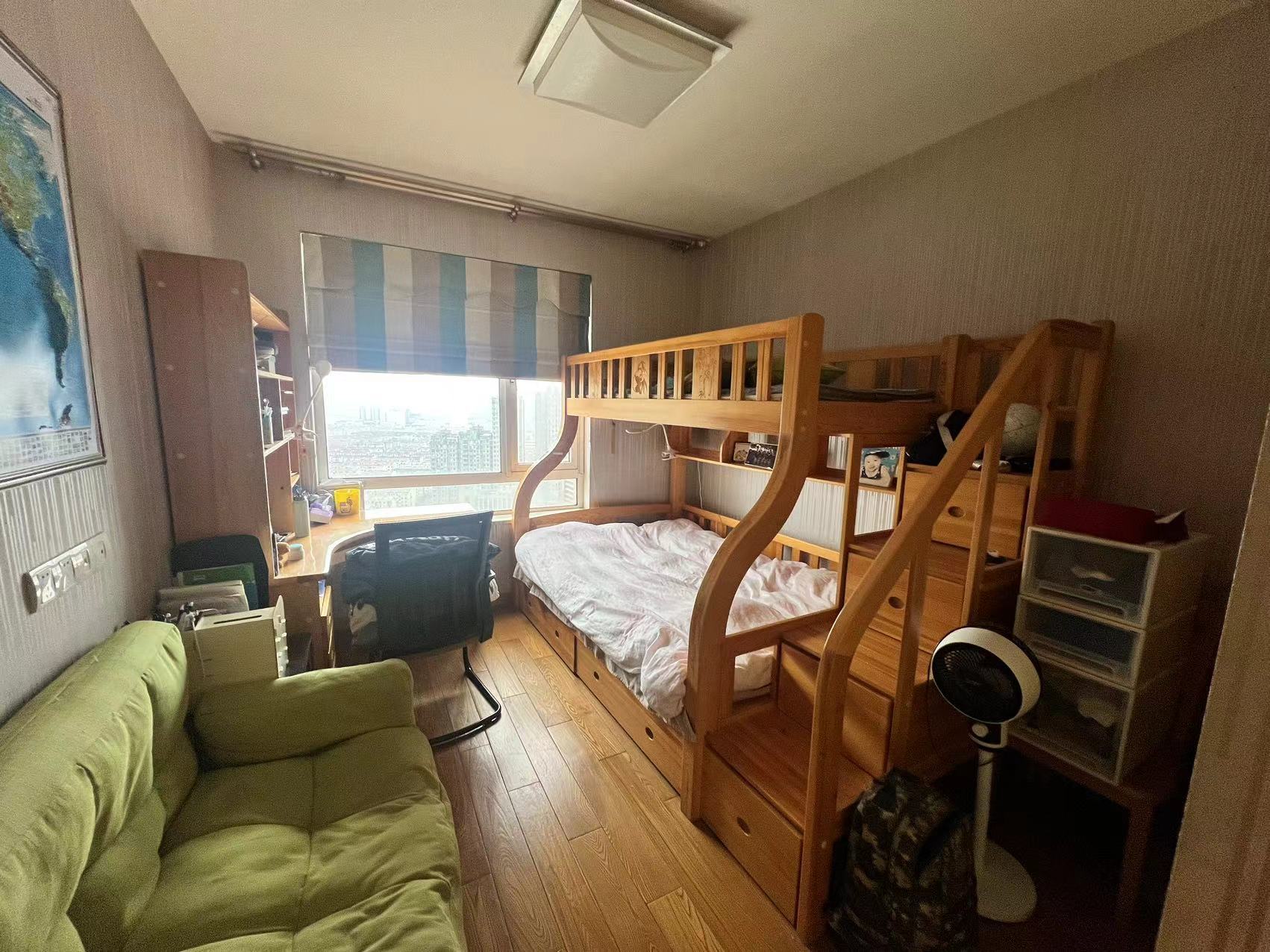 玖珑城 3室2厅2卫 163m&sup2;