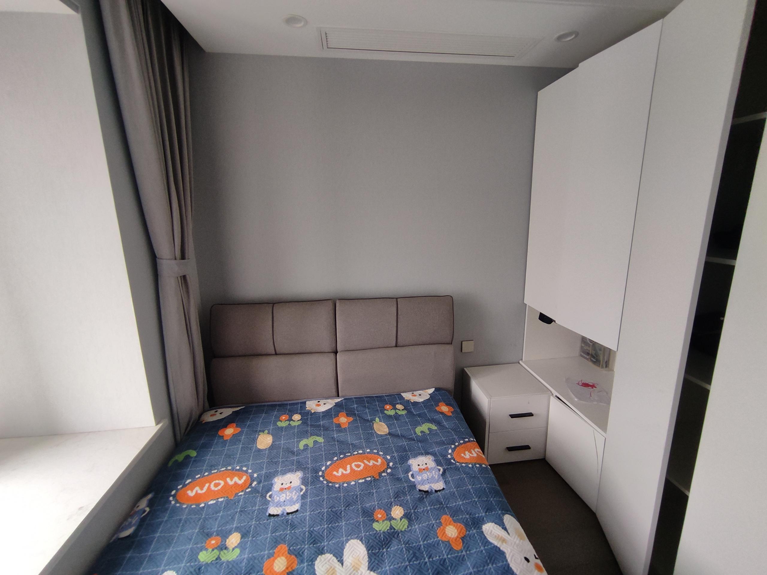 珑府 4室2厅2卫 142.84m&sup2;