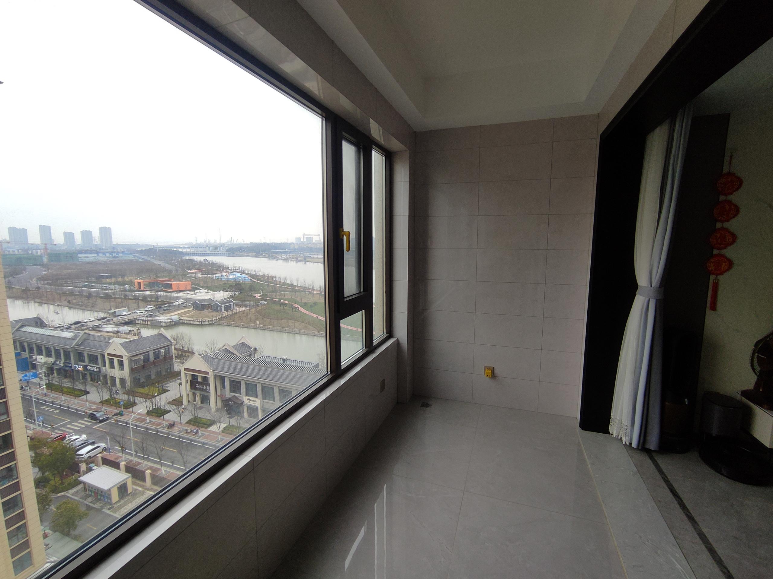 珑府 4室2厅2卫 142.84m&sup2;