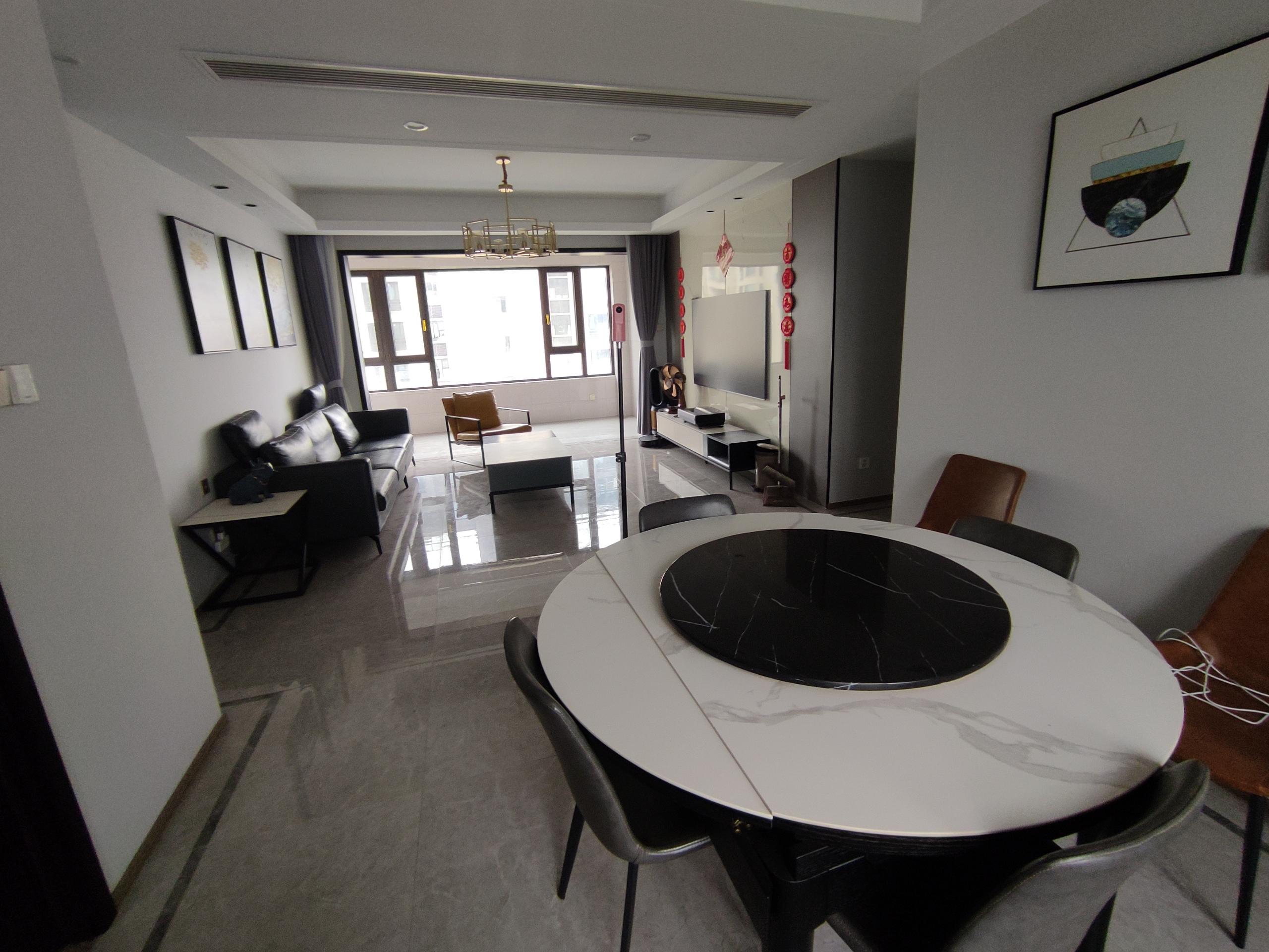 珑府 4室2厅2卫 142.84m&sup2;