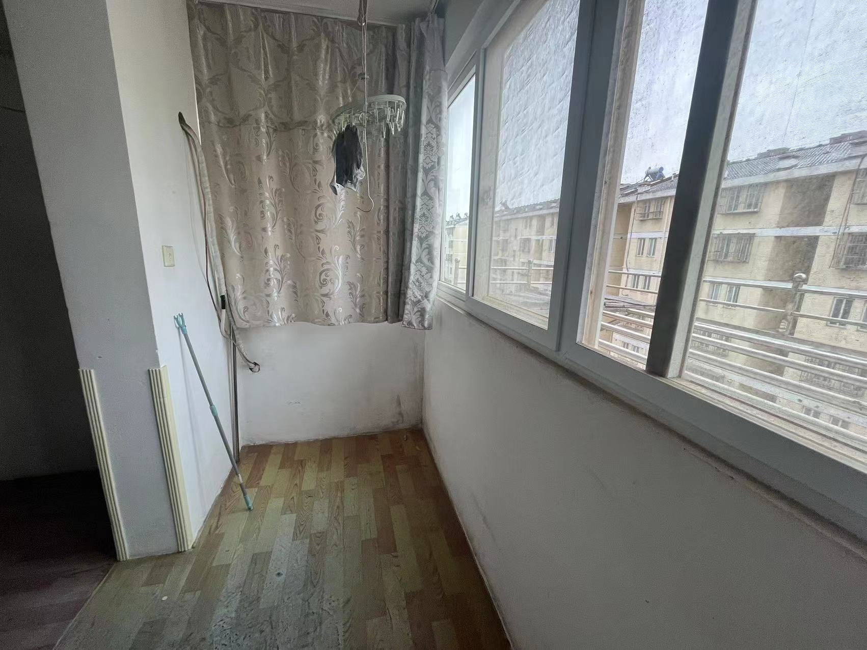 怡居苑 2室2厅1卫 69m&sup2;