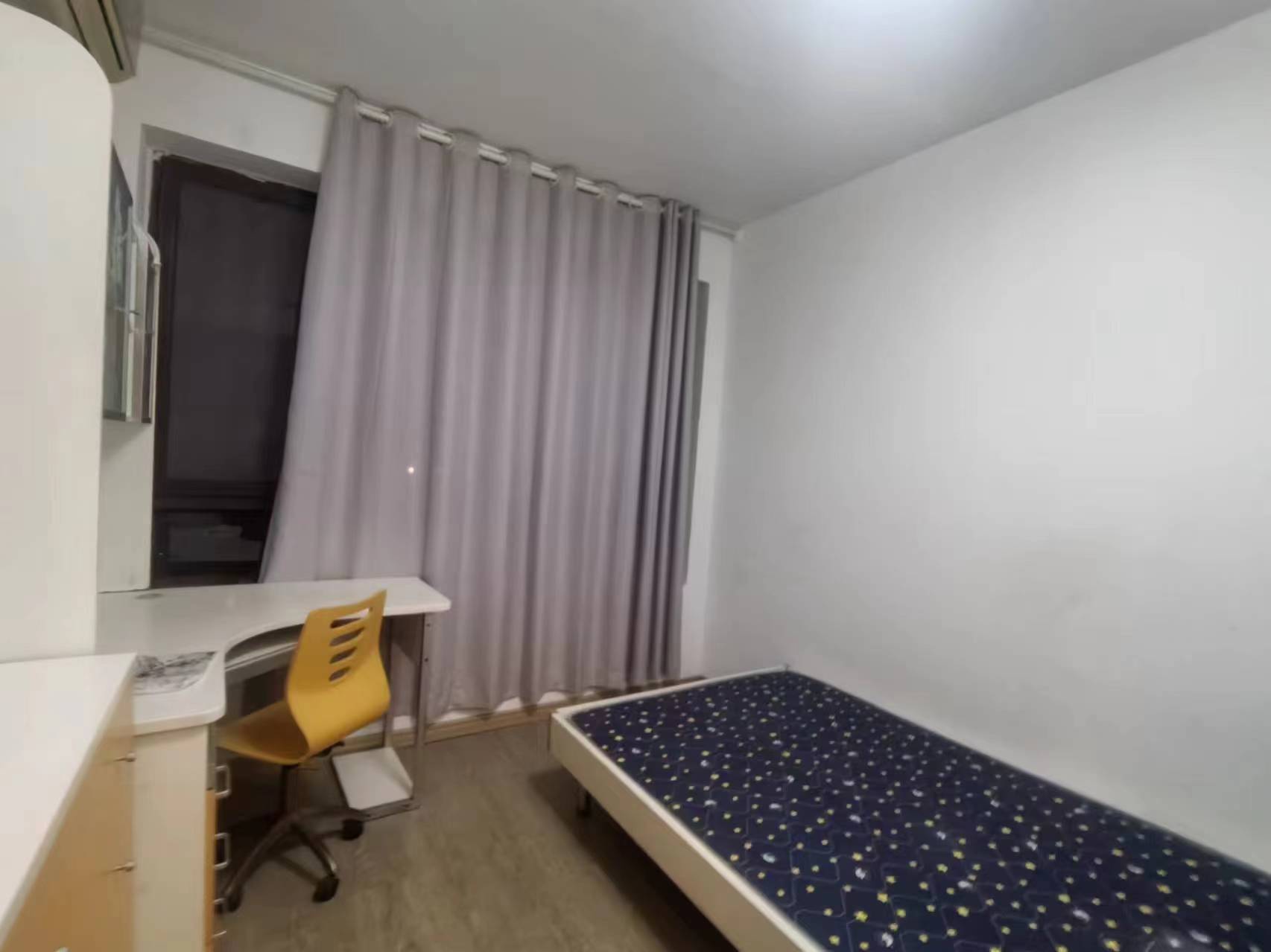 世茂云锦(九龙庭广场) 4室2厅2卫 146m&sup2;
