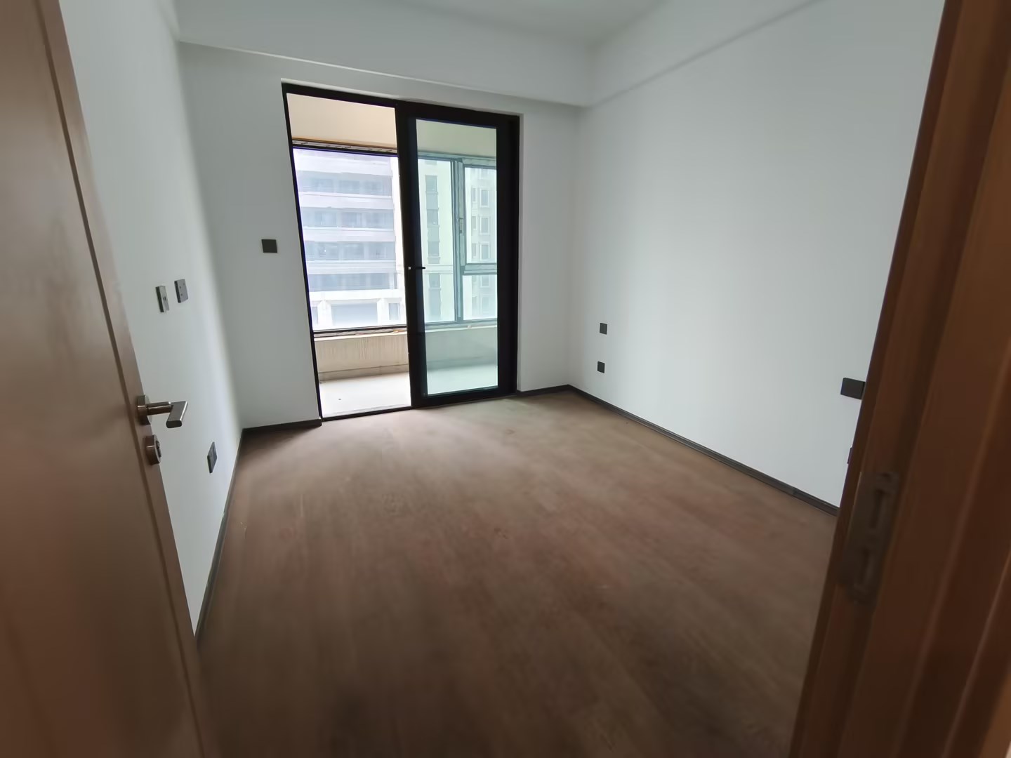 春风南岸东园 3室2厅1卫 96m&sup2;