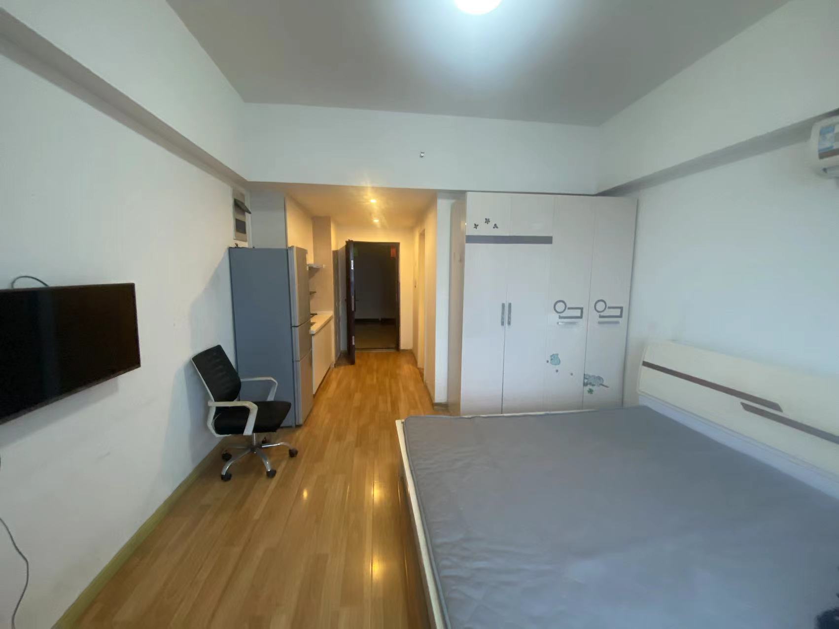 南通万达广场 1室1厅1卫 37m&sup2;