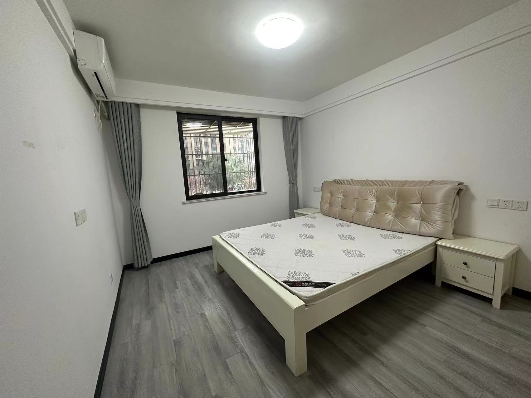 江景苑小区 2室1厅1卫 98m&sup2;