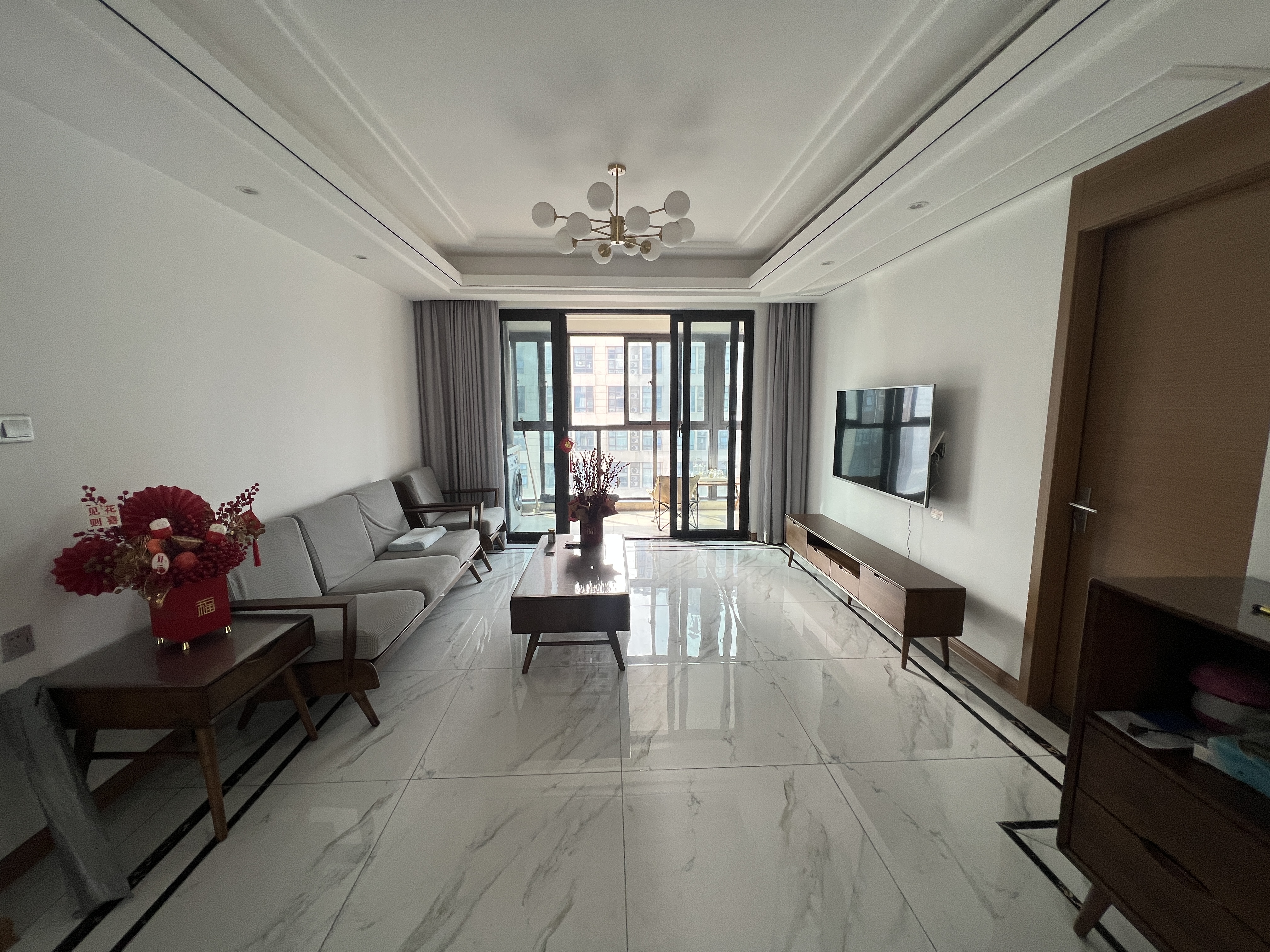 铂金时代 3室2厅2卫 120.7m&sup2;