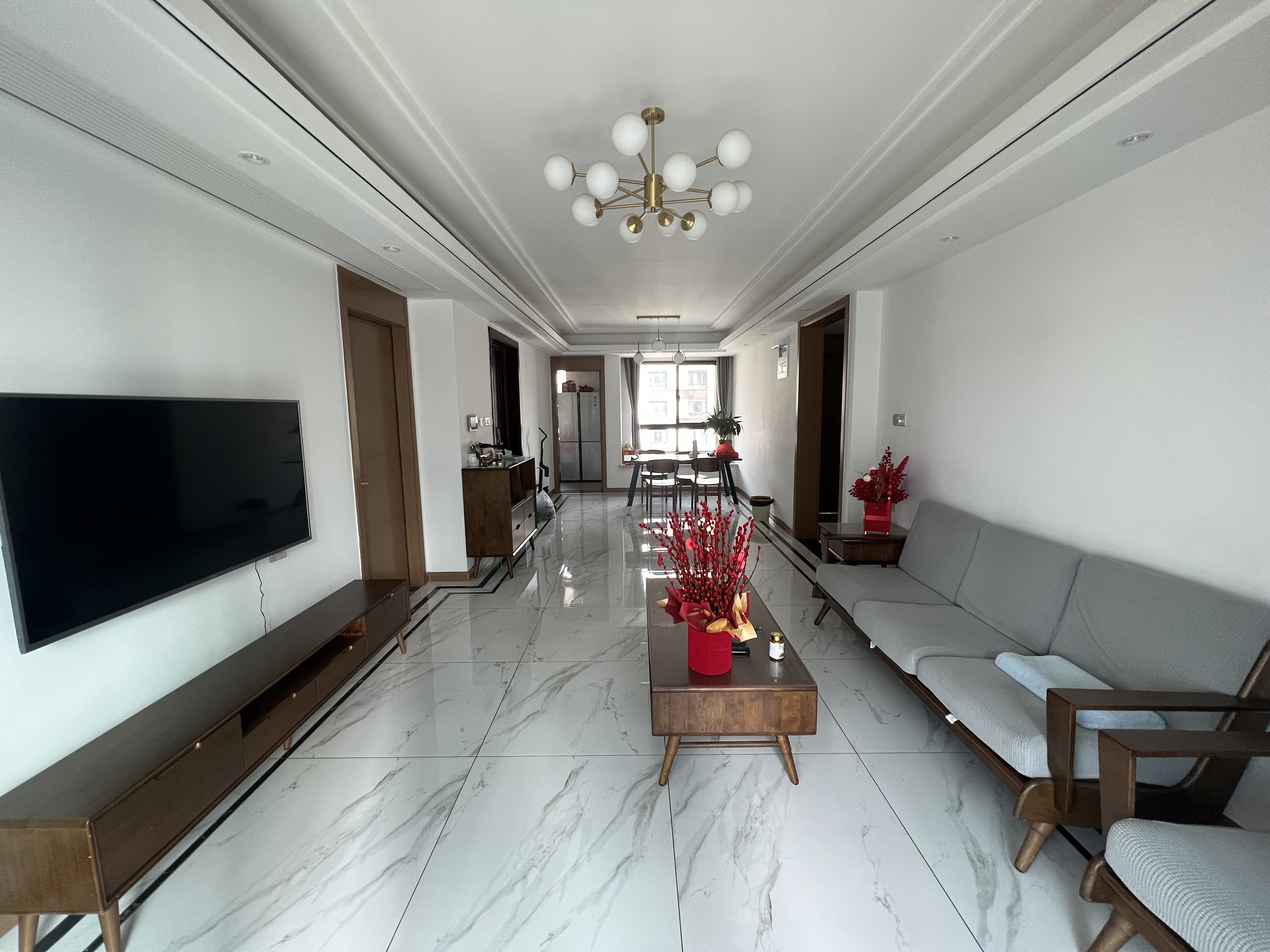 铂金时代 3室2厅2卫 120.7m&sup2;