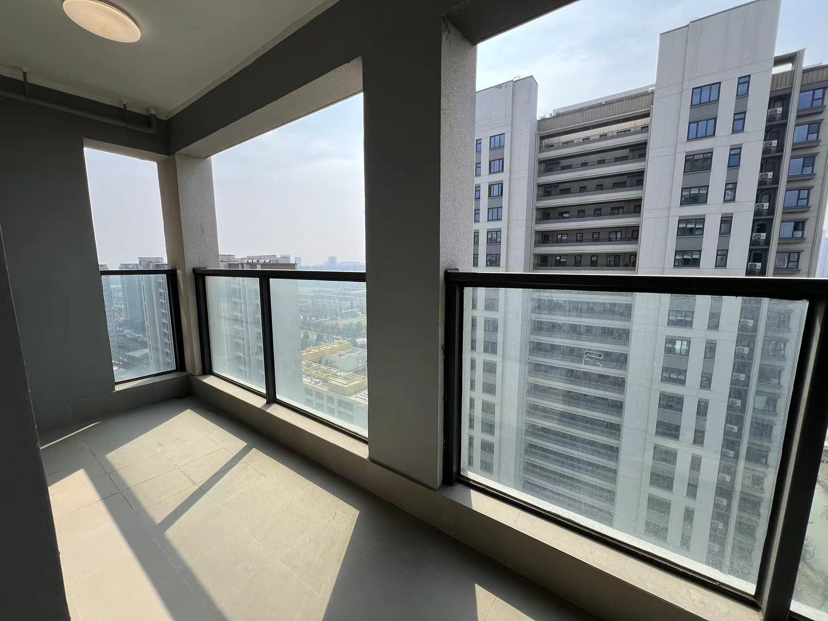华润悦府 3室2厅2卫 108m&sup2;