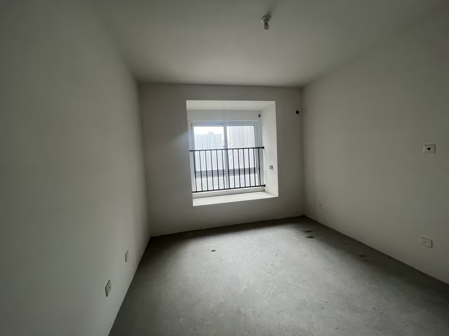 中海碧林湾 3室1厅1卫 96.78m&sup2;