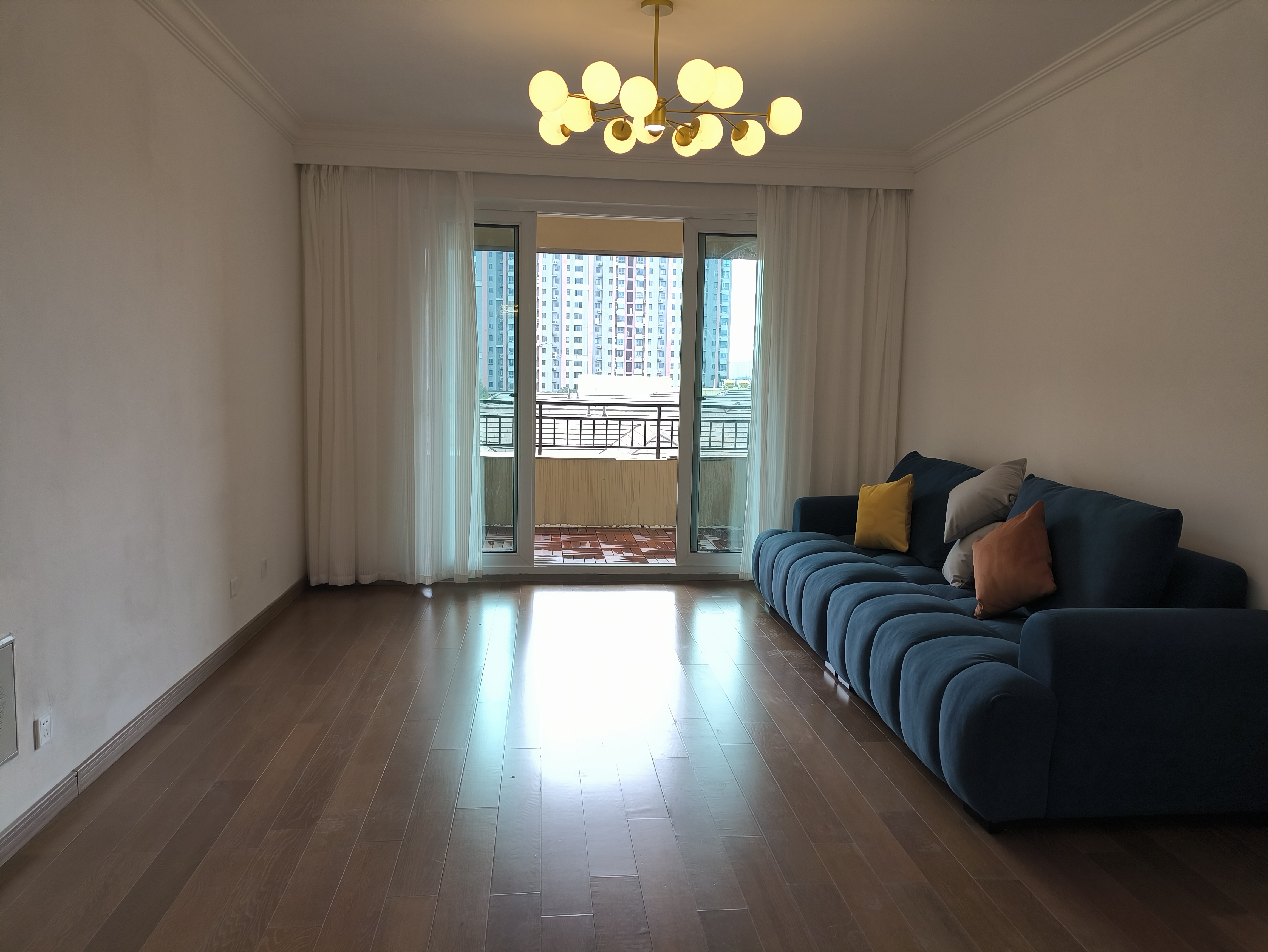 景瑞御府 3室2厅2卫 120.00m²