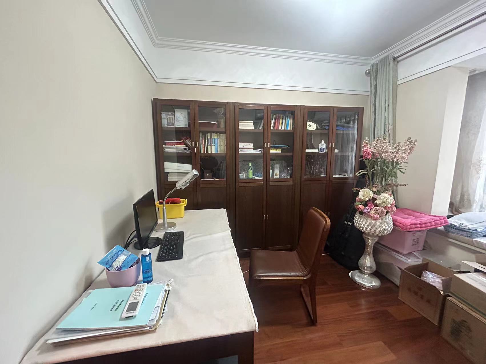 万科濠河传奇 3室2厅2卫 132m&sup2;