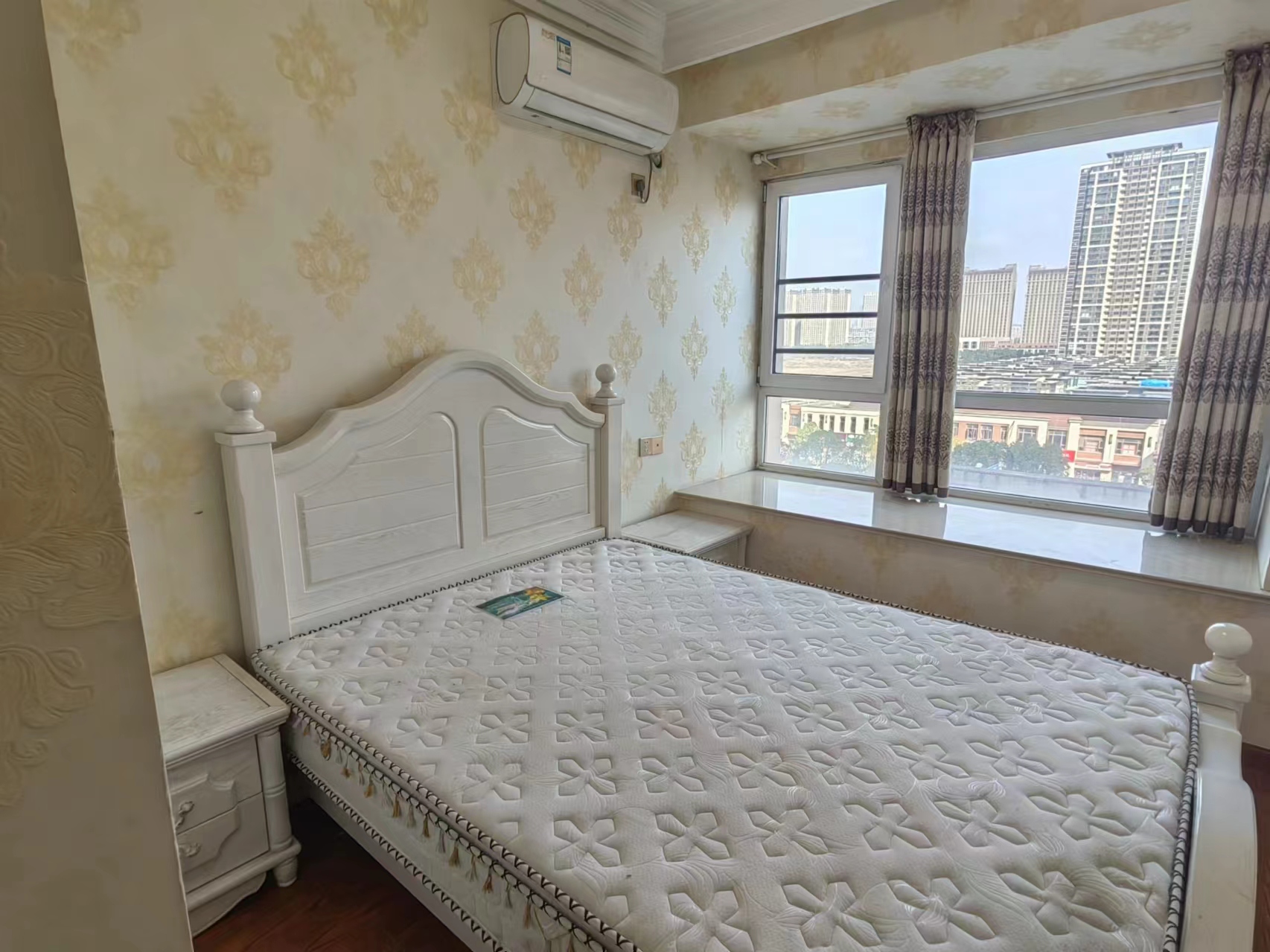 南通雅居乐花园 4室2厅2卫 135m&sup2;
