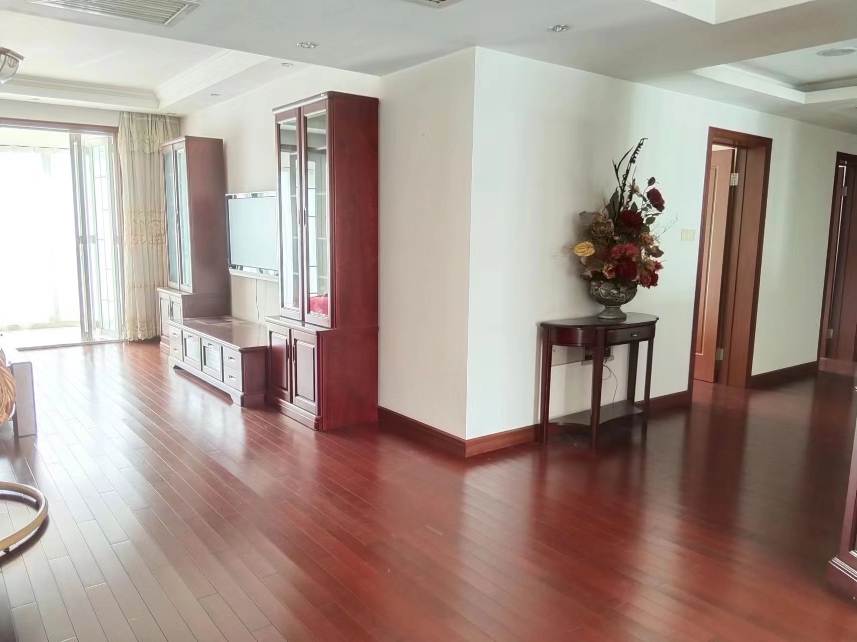 新城小区 3室2厅2卫 178.67m&sup2;