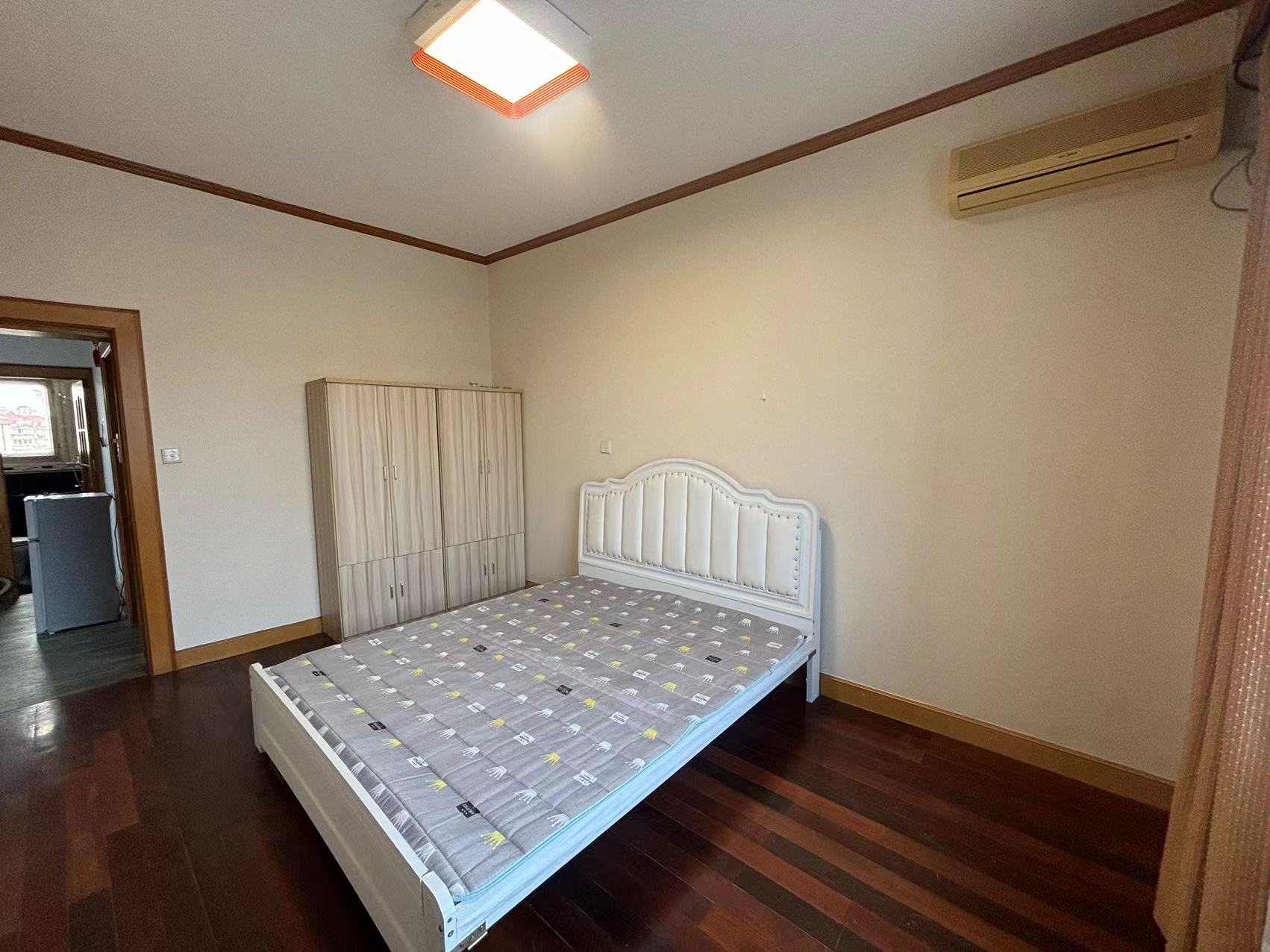 光明新村 2室1厅1卫 64m&sup2;