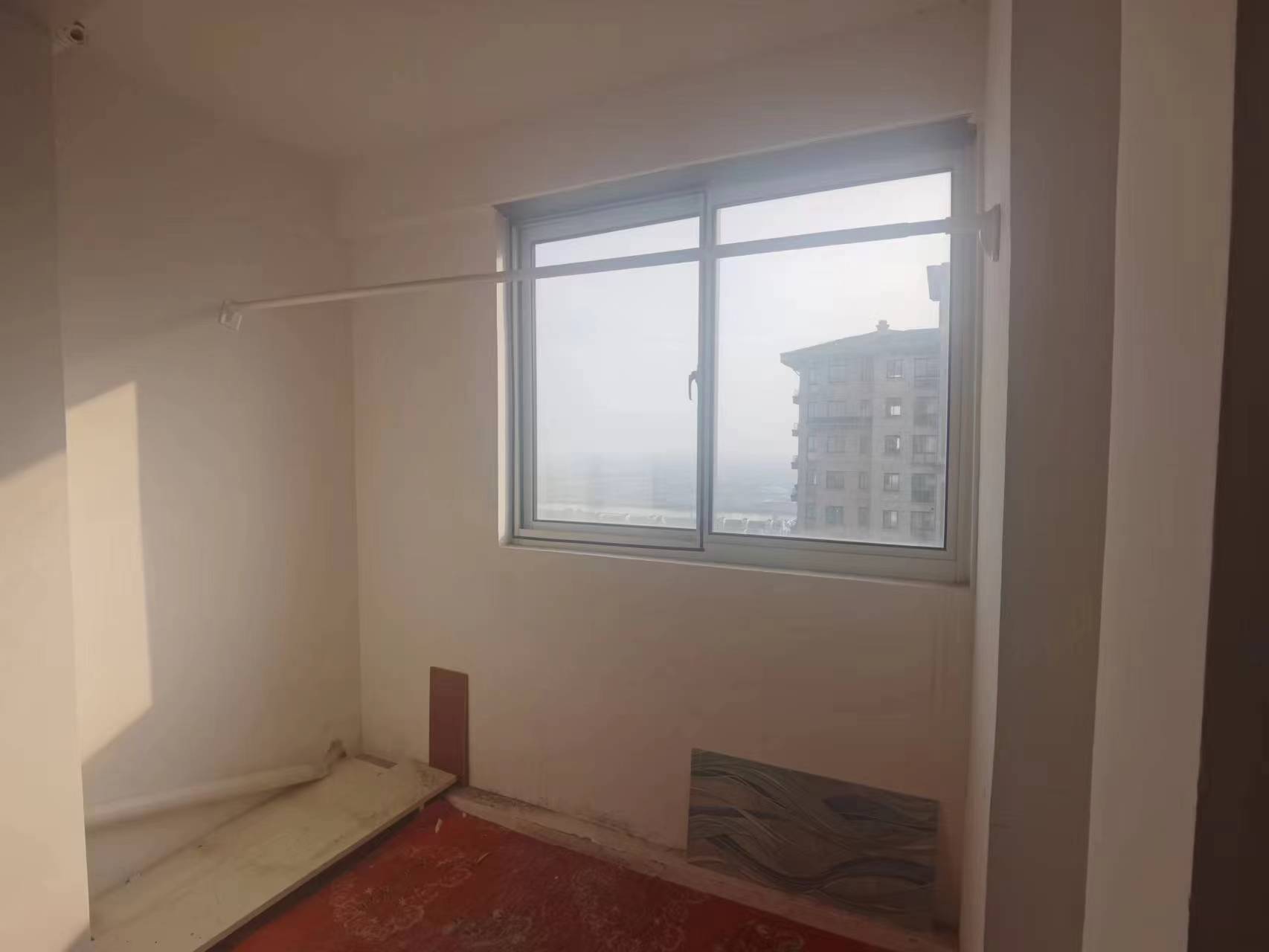 湖滨华庭 2室2厅1卫 100.90m&sup2;