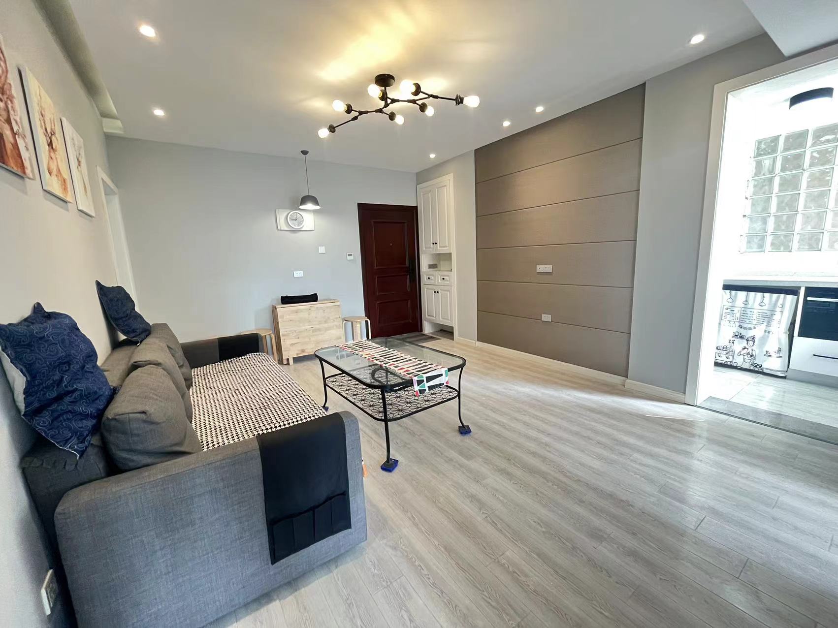 华强城 3室1厅1卫 89.00m&sup2;