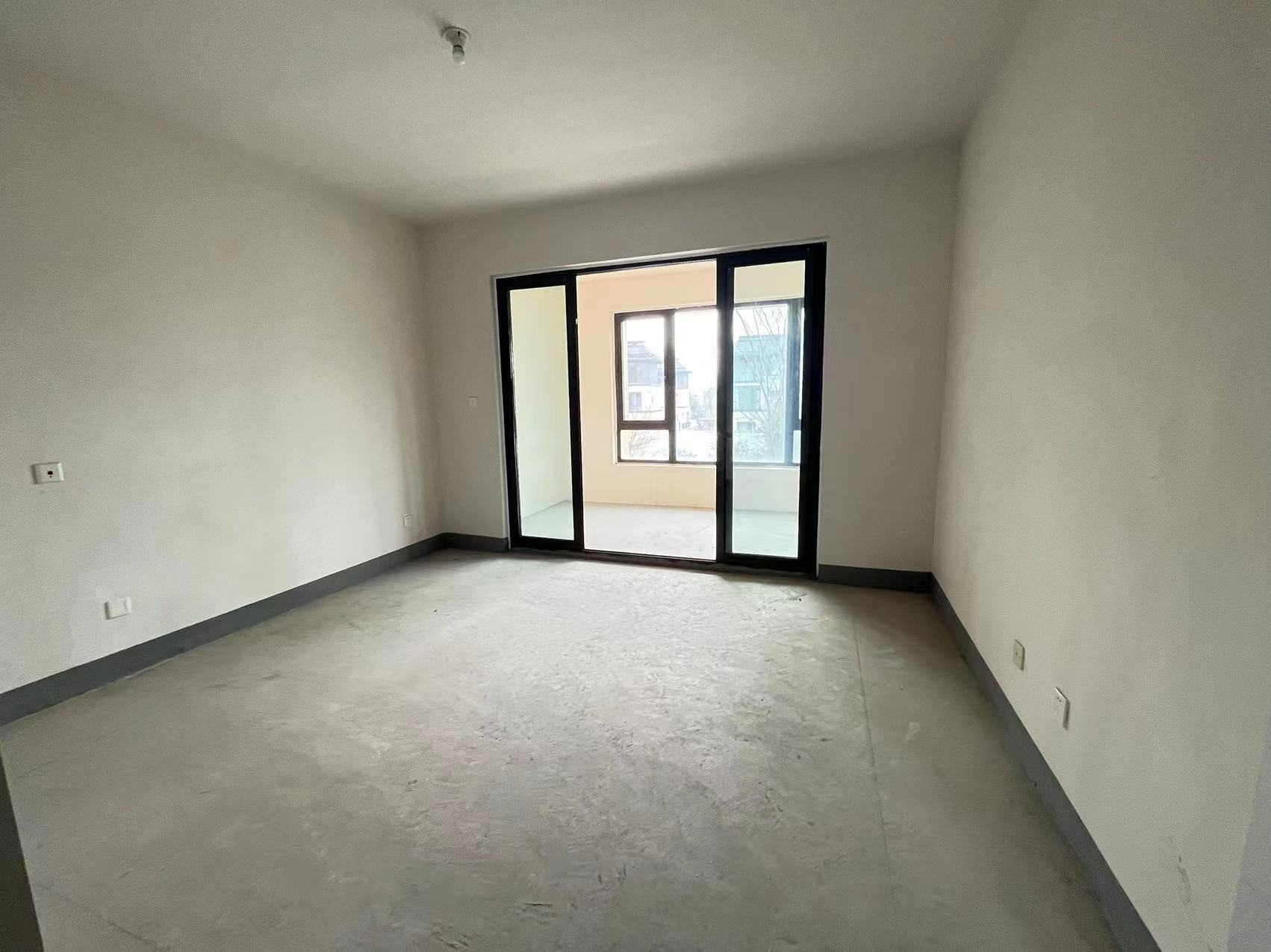 崇川星光域 4室2厅2卫 175.00m&sup2;