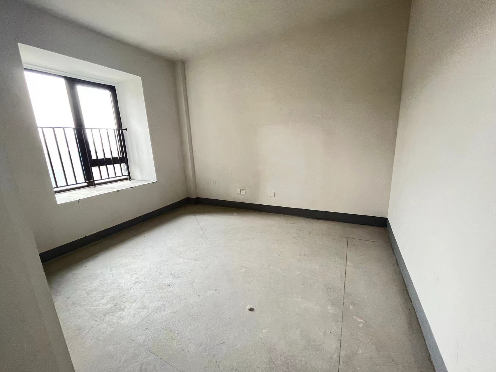 崇川星光域 4室2厅2卫 175.00m&sup2;