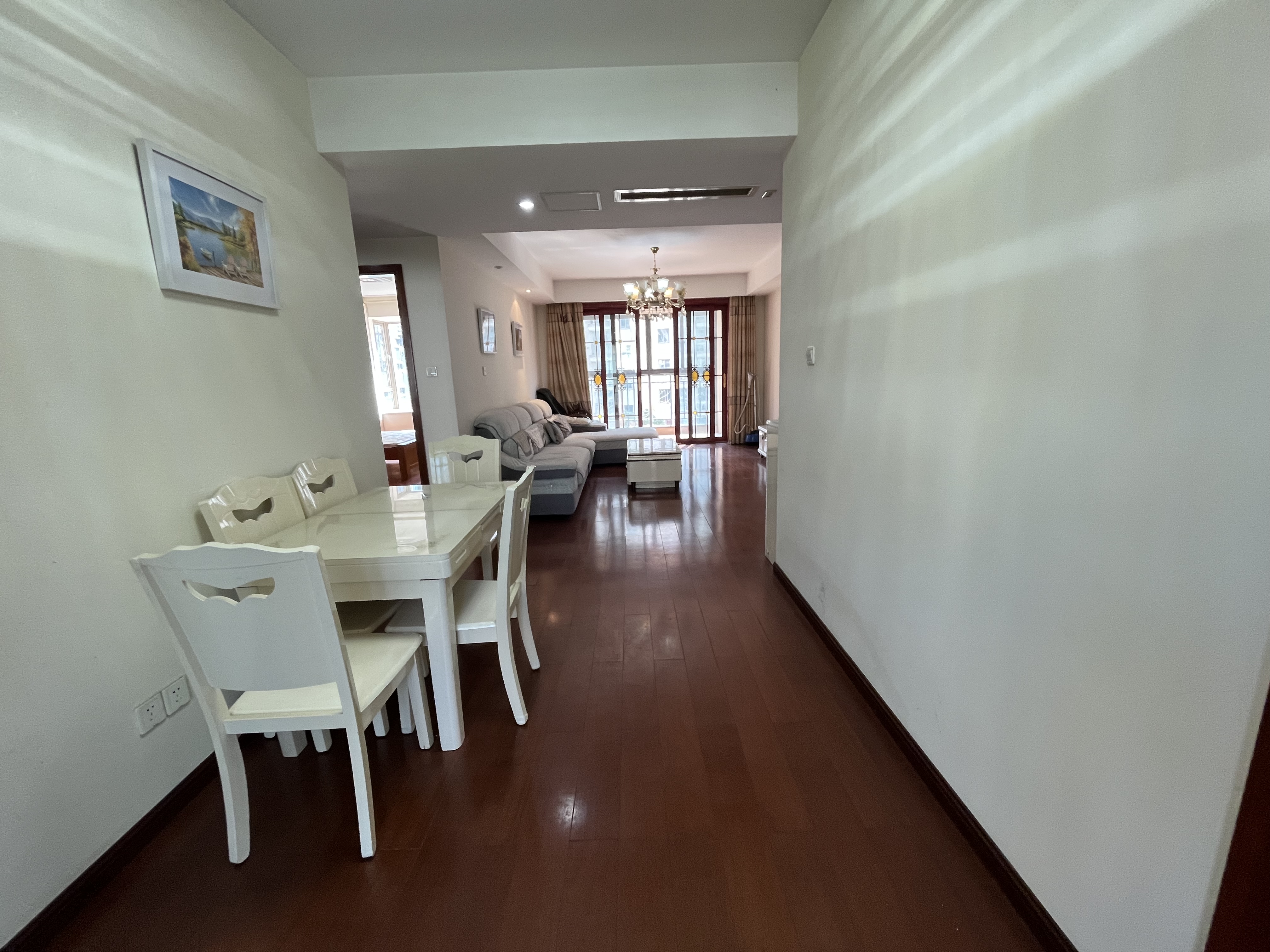 优山美地花园北区 2室2厅1卫 102m&sup2;