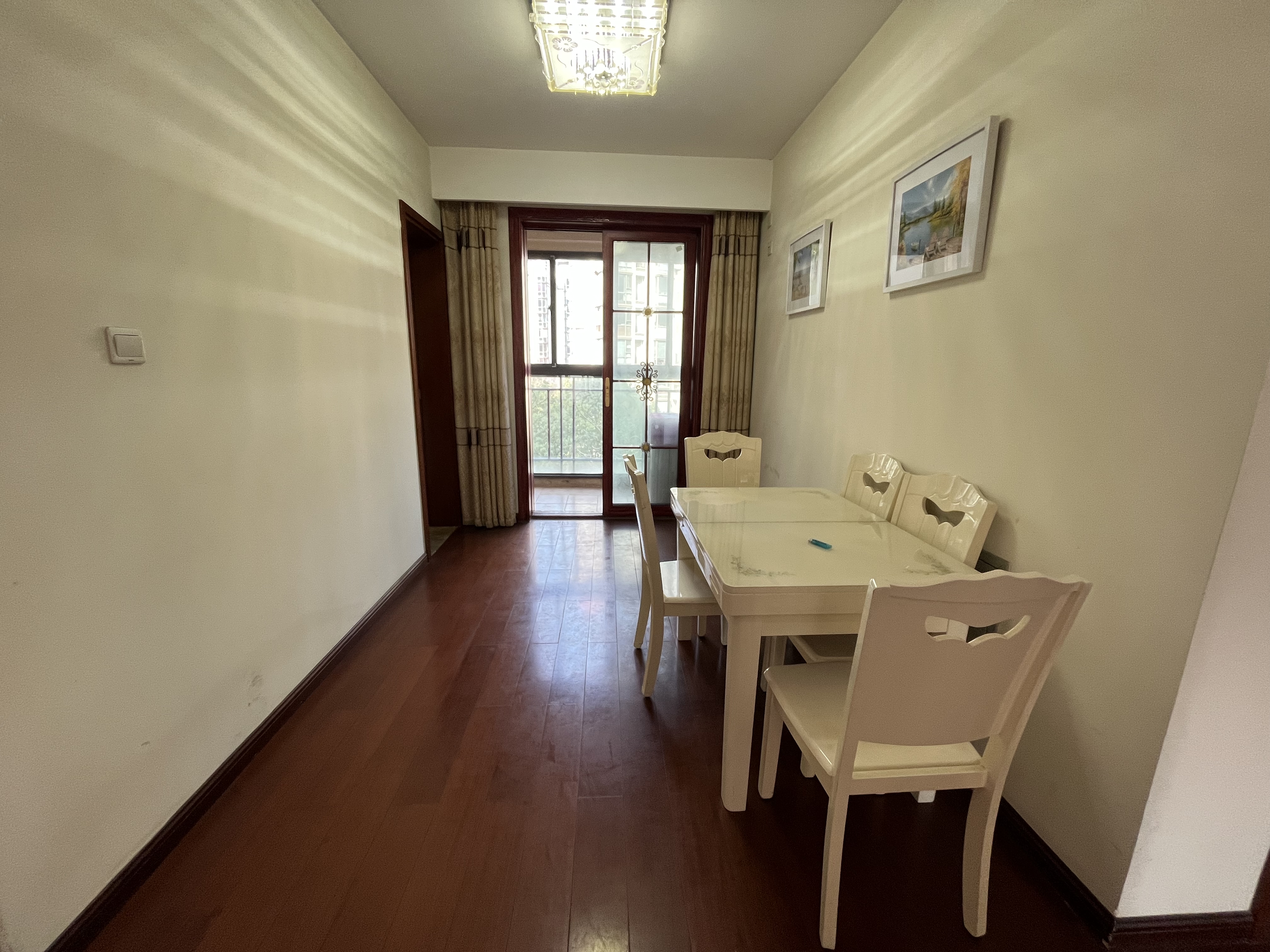 优山美地花园北区 2室2厅1卫 102m&sup2;