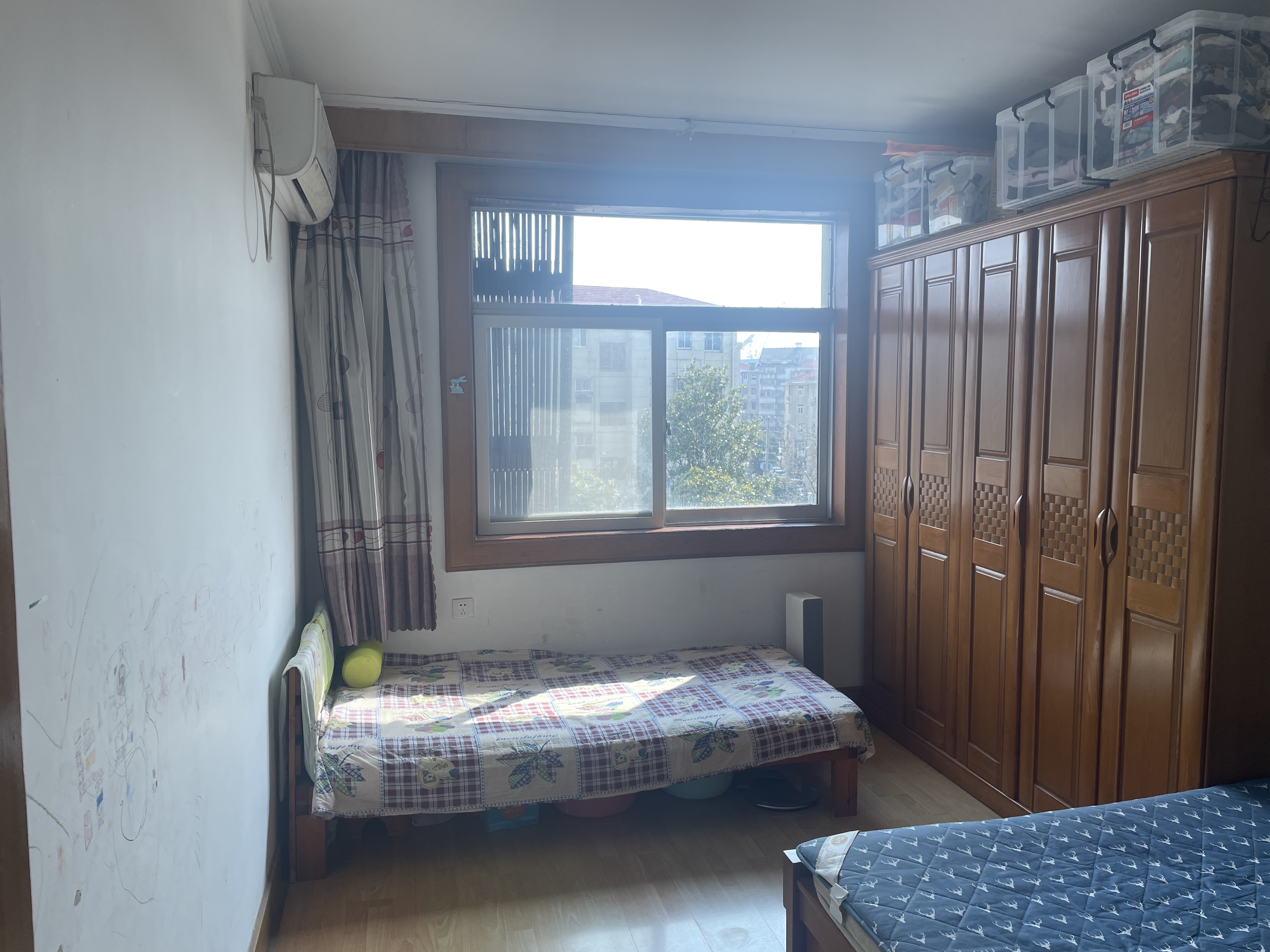 虹桥南村 2室1厅1卫 70m&sup2;