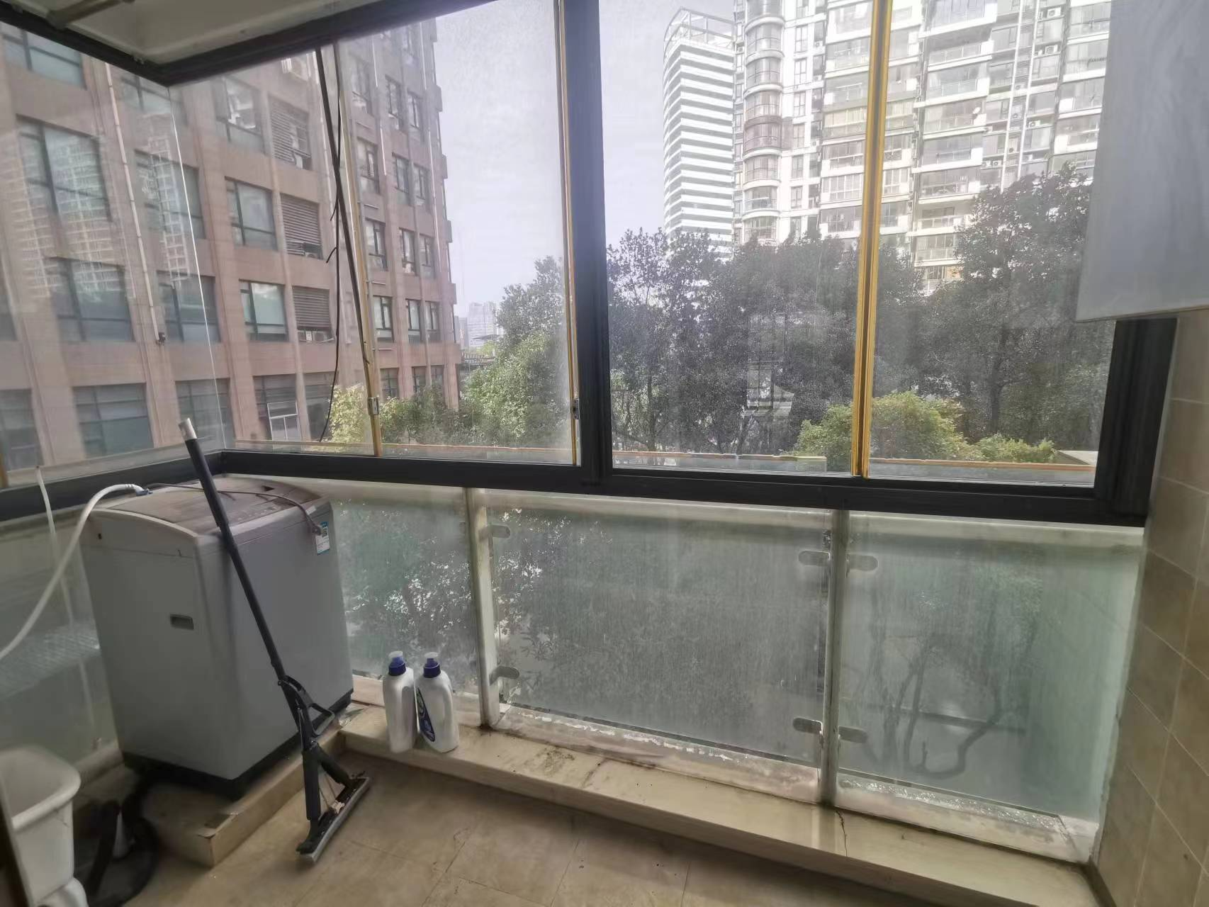 中南世纪城北区 3室2厅1卫 143m&sup2;