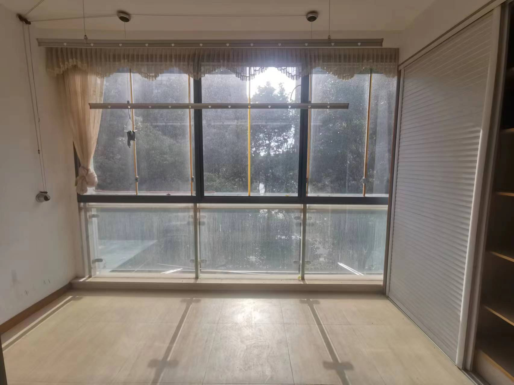 中南世纪城北区 3室2厅1卫 143m&sup2;