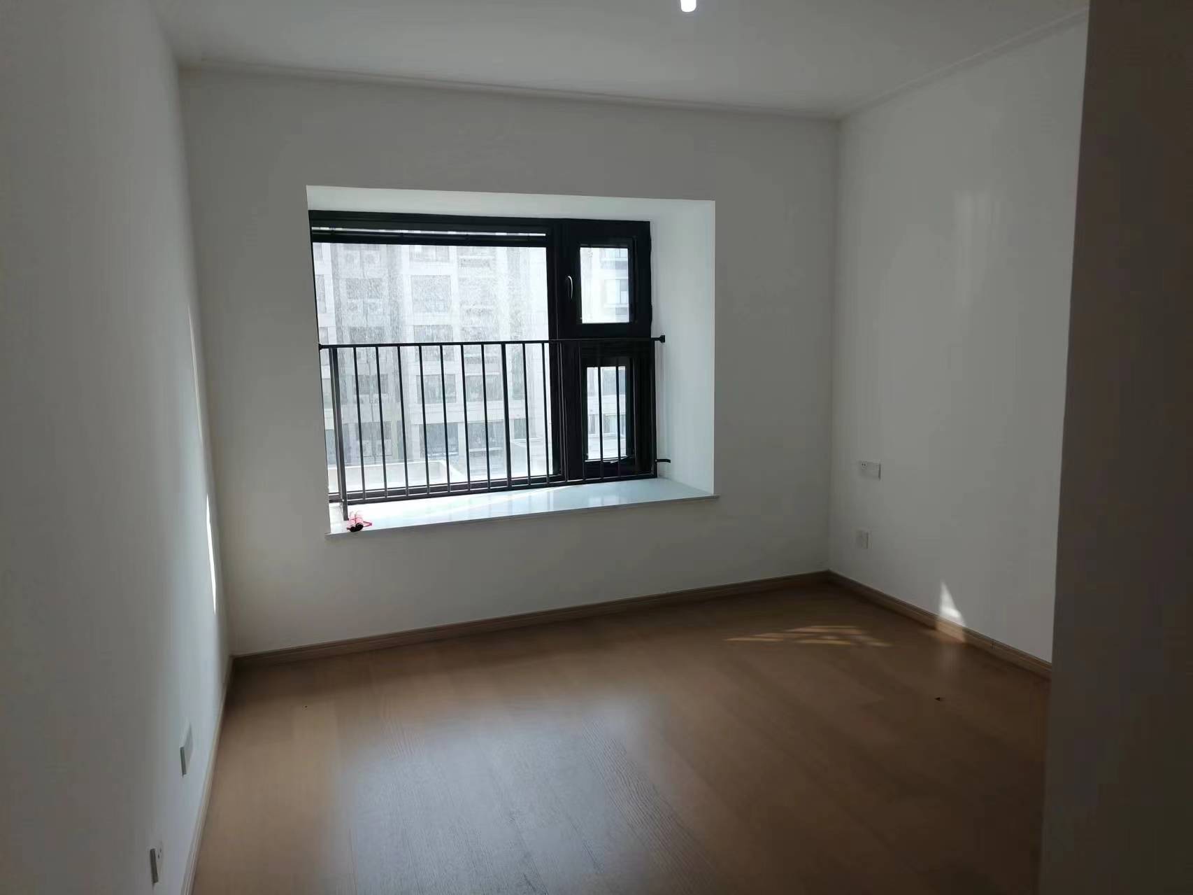 时光漫城 3室2厅2卫 113.58m&sup2;