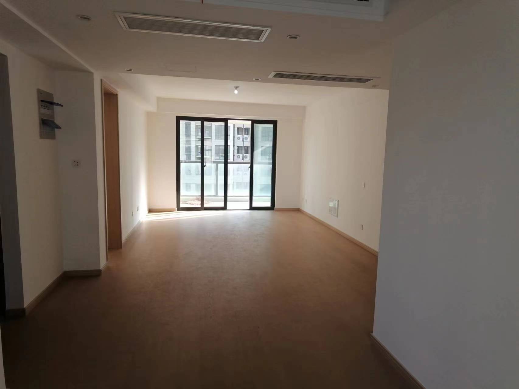 时光漫城 3室2厅2卫 113.58m&sup2;