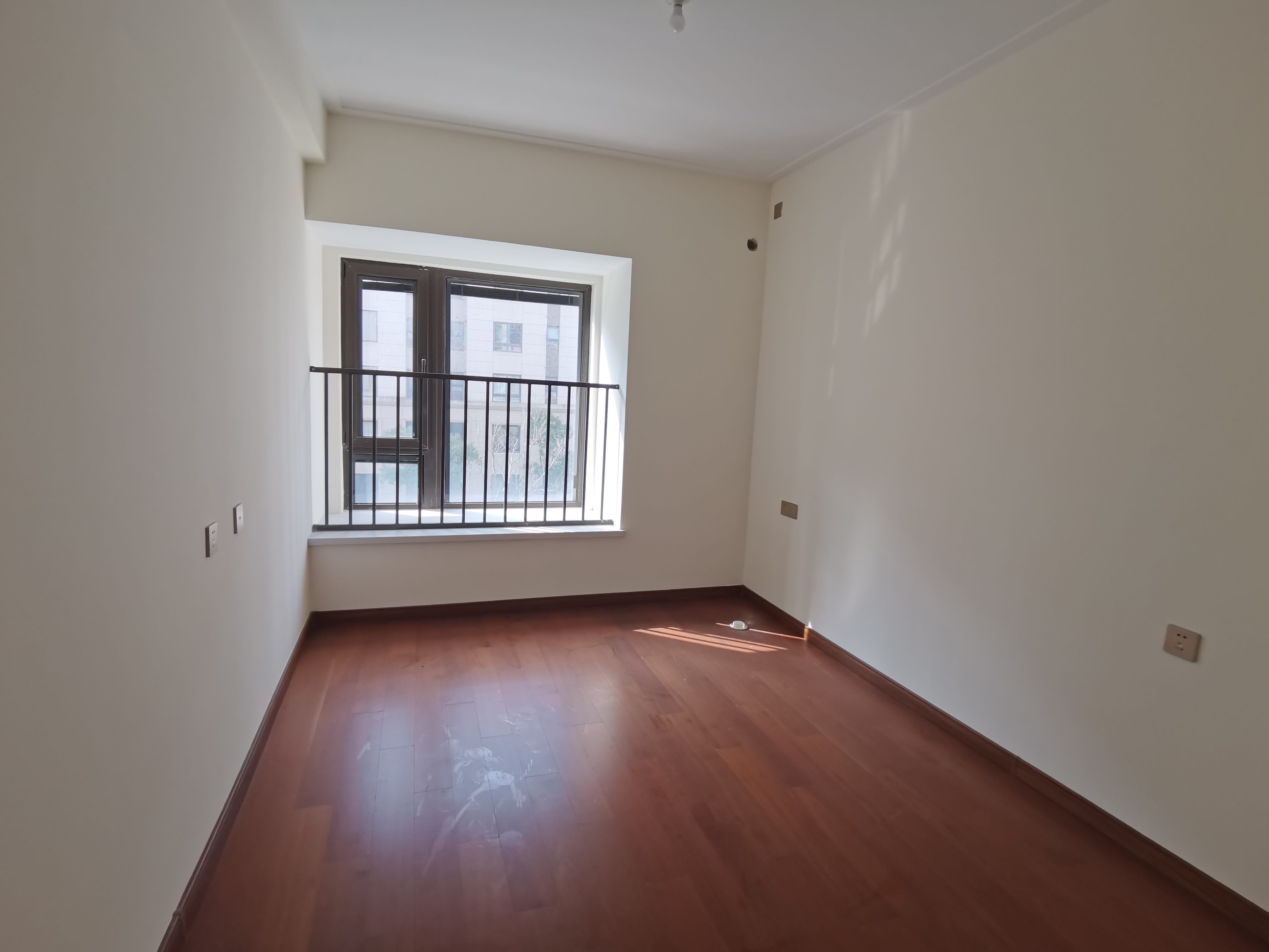 中南万科大都会 4室2厅2卫 158m²