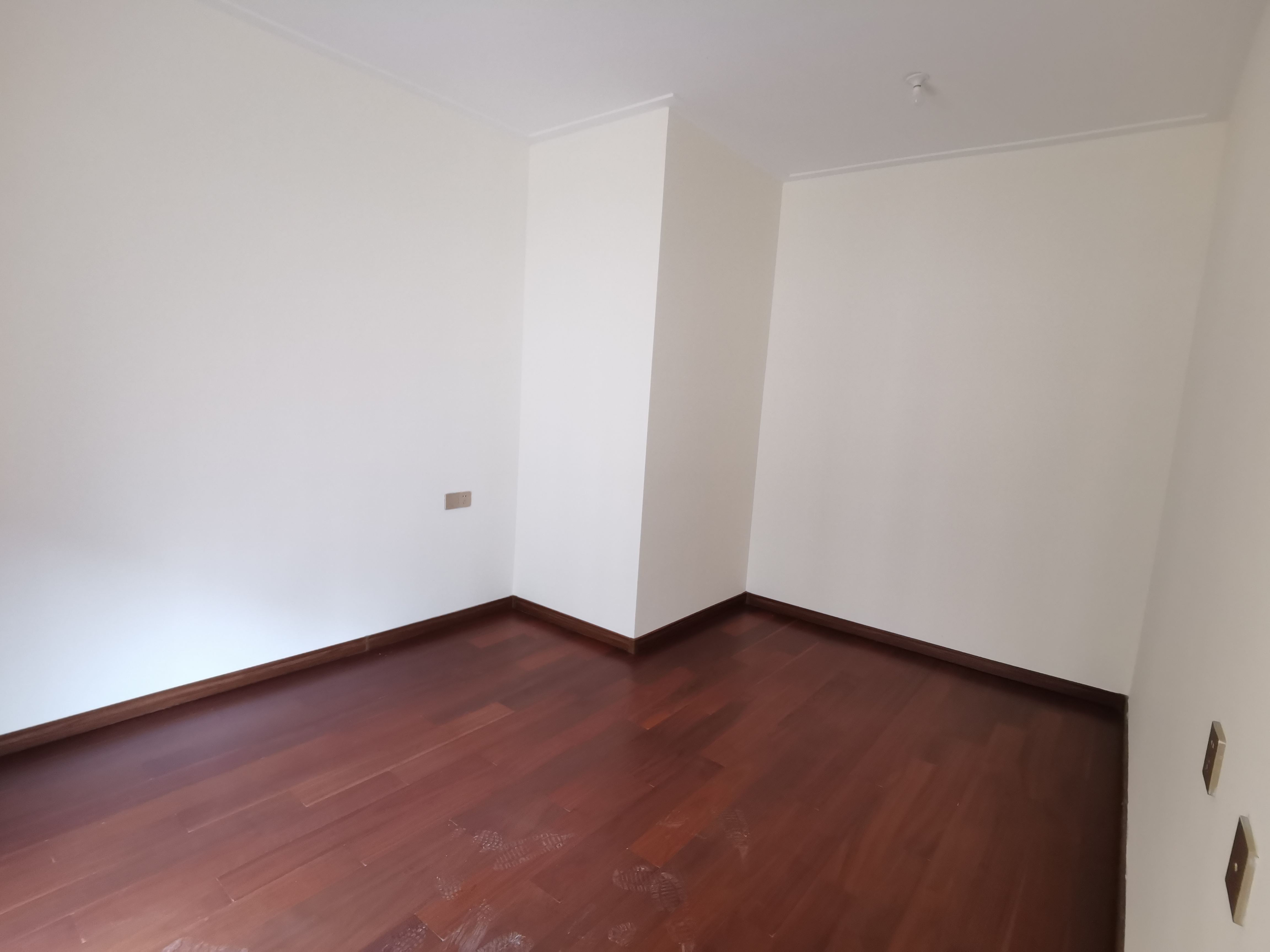 中南万科大都会 4室2厅2卫 158m²