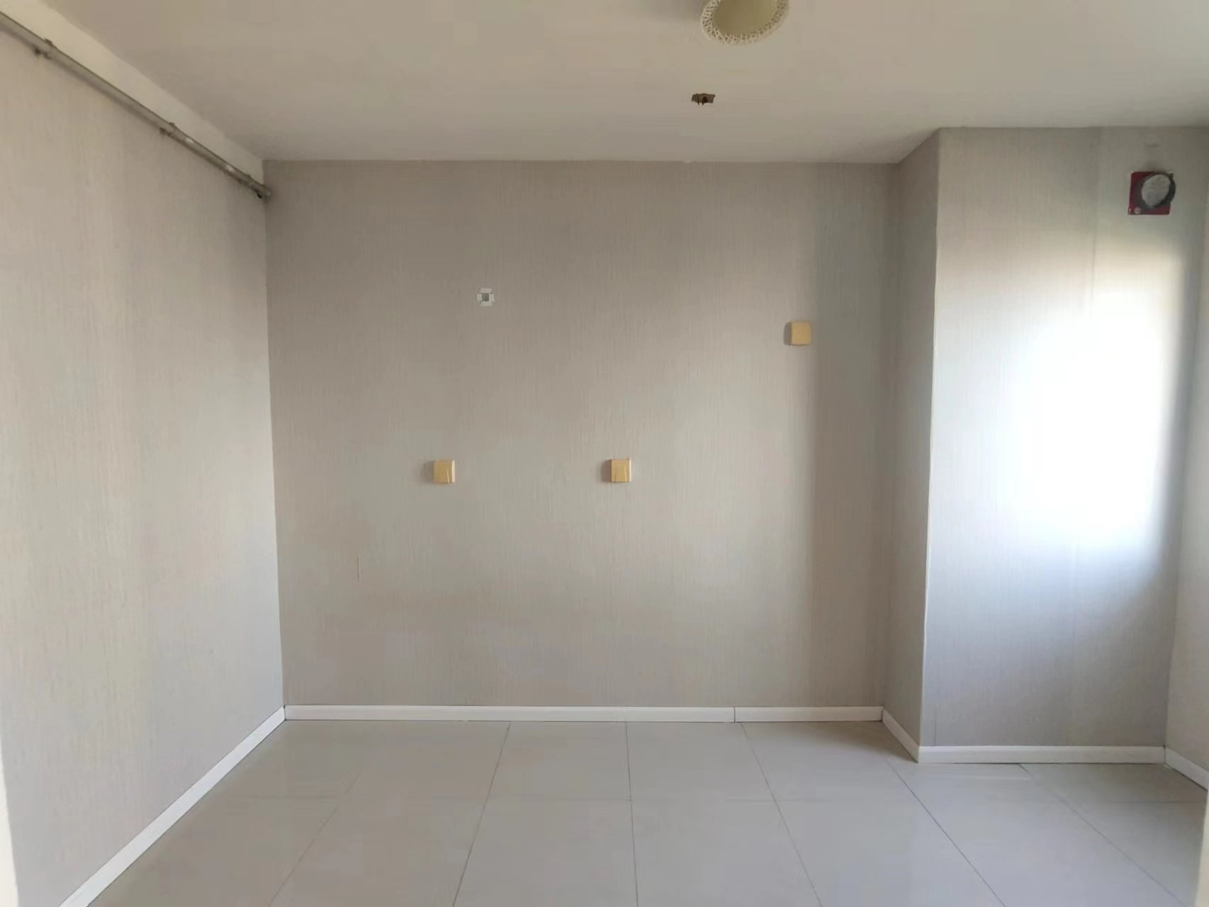 中南世纪城北区 3室2厅2卫 148m&sup2;