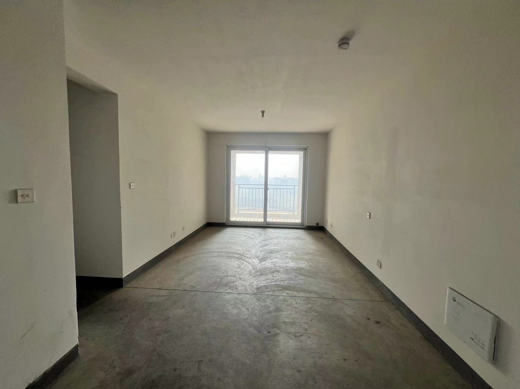 新城香溢紫郡 3室2厅1卫 97m&sup2;