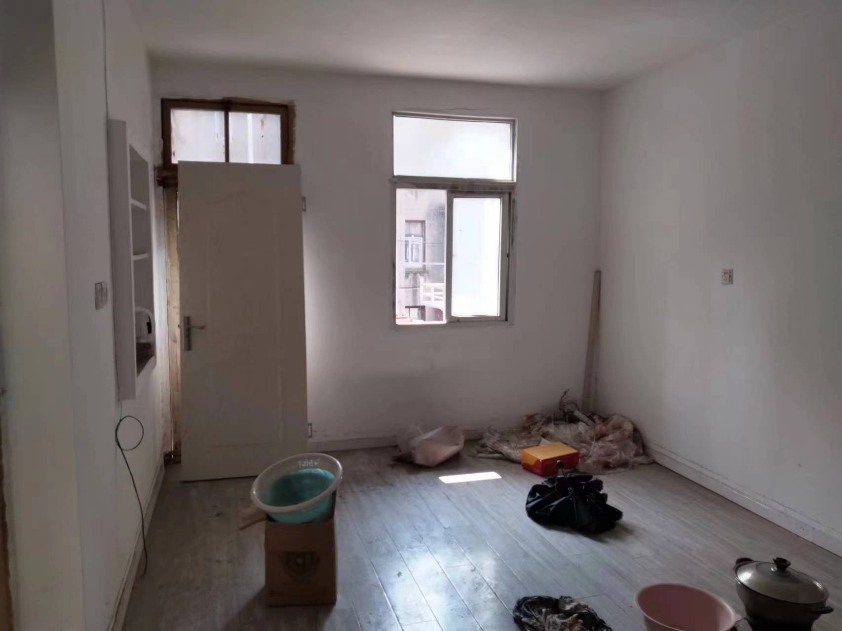青年路新村 1室1厅1卫 50m²