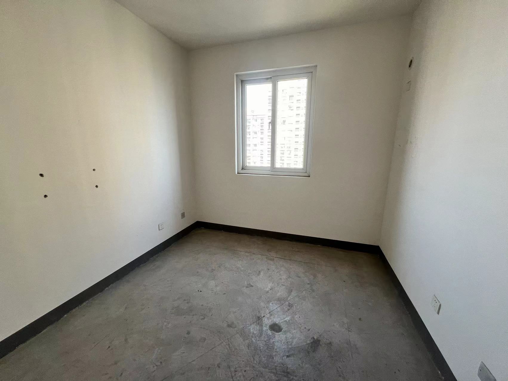 新城香溢紫郡 3室2厅1卫 93.68m&sup2;