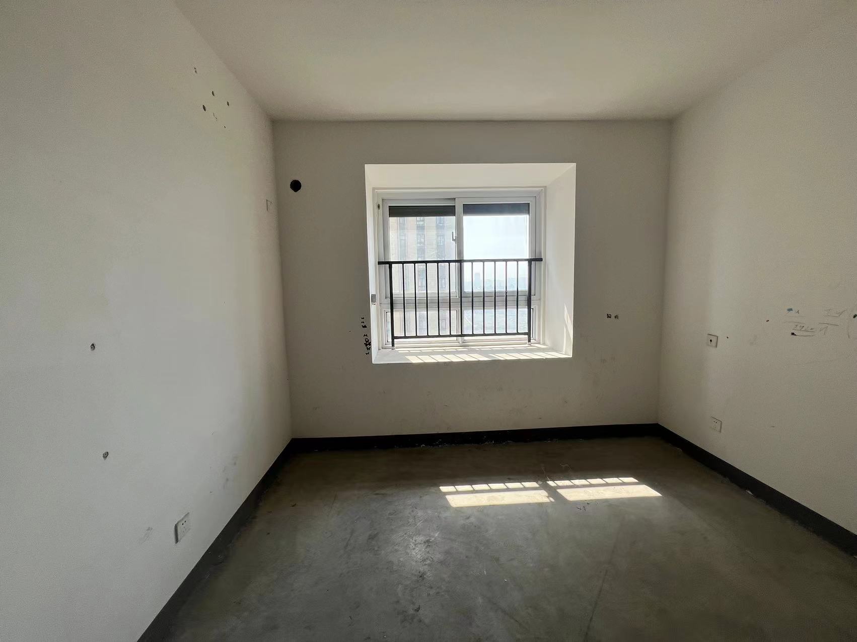 新城香溢紫郡 3室2厅1卫 93.68m&sup2;
