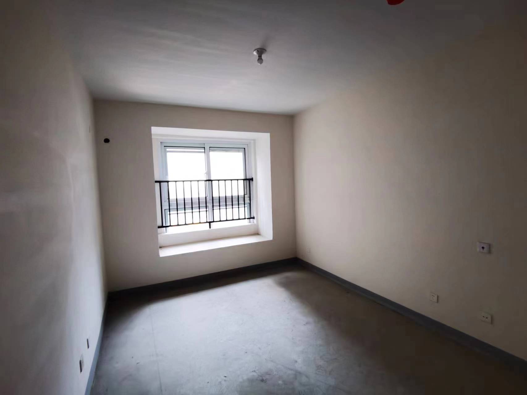 新城香溢紫郡 3室2厅1卫 117m&sup2;