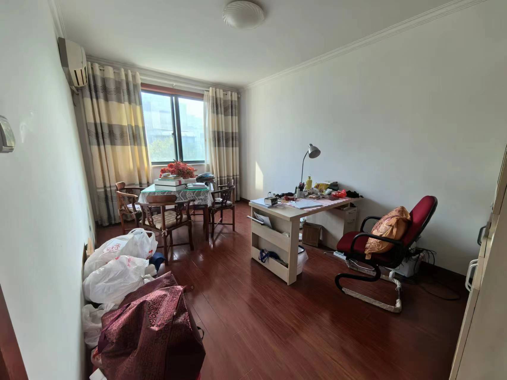 金桥人家 4室2厅2卫 151.00m&sup2;