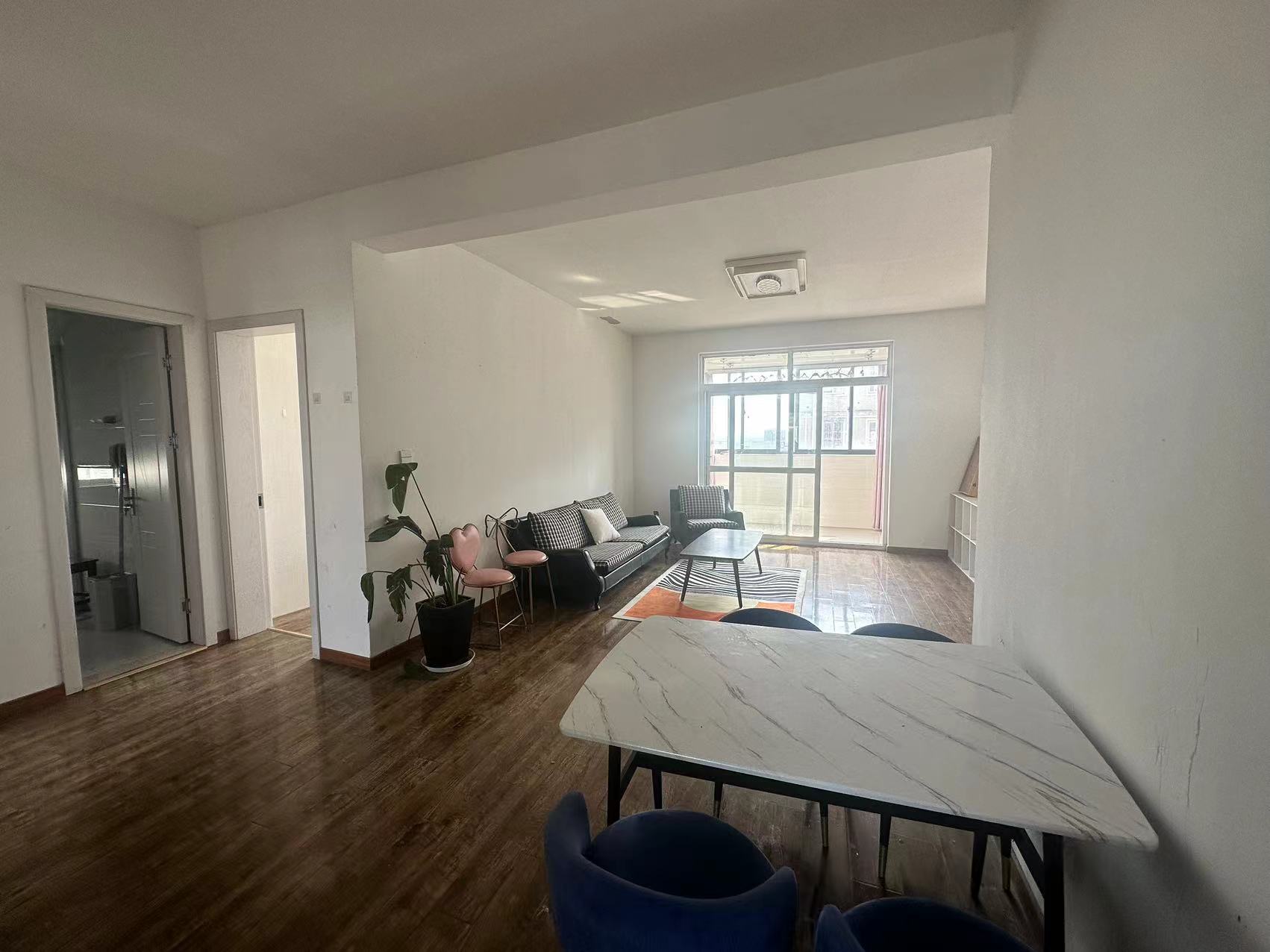 果园南苑 2室2厅1卫 100.00m²