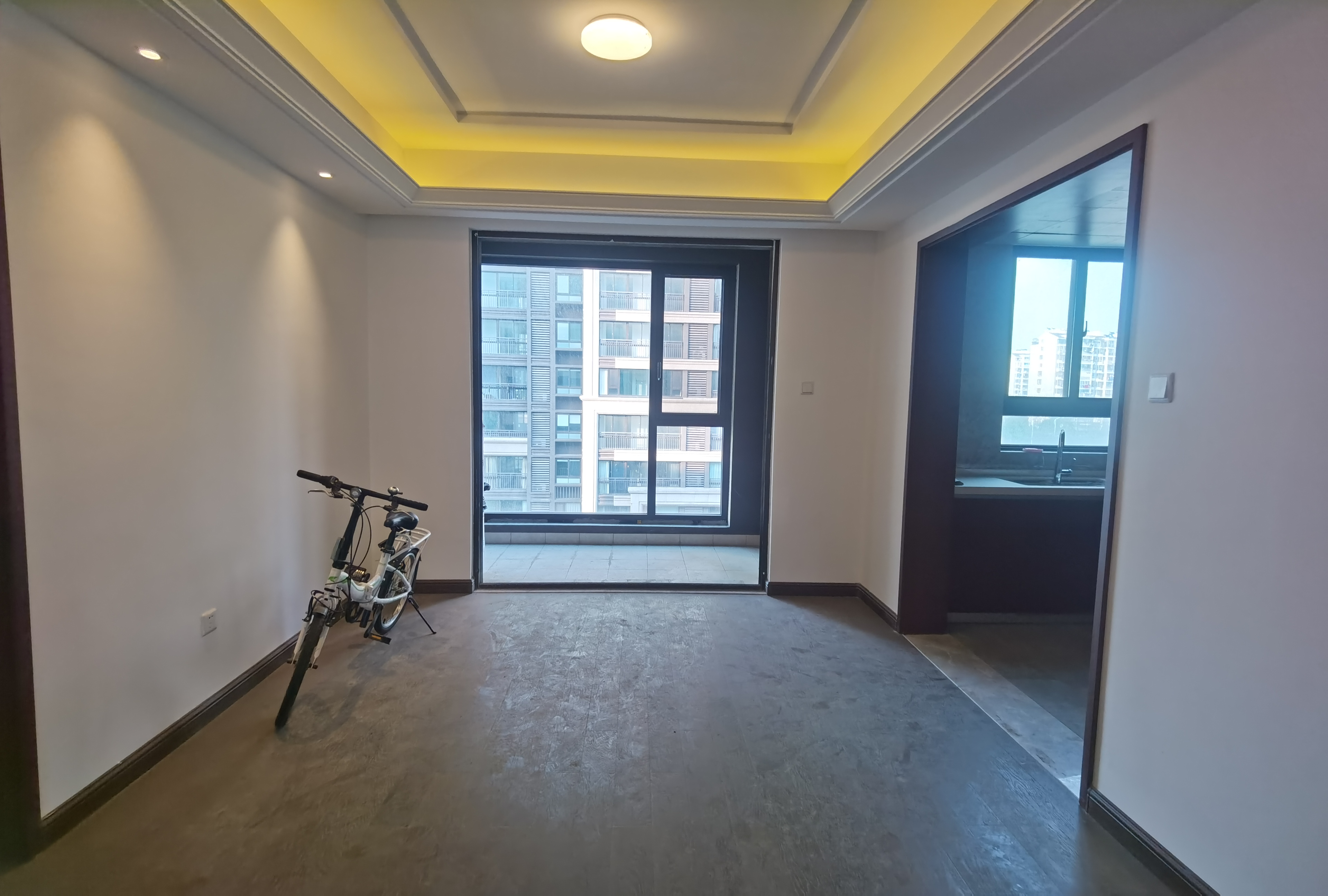 华强国际公馆 4室3厅3卫 189.25m&sup2;